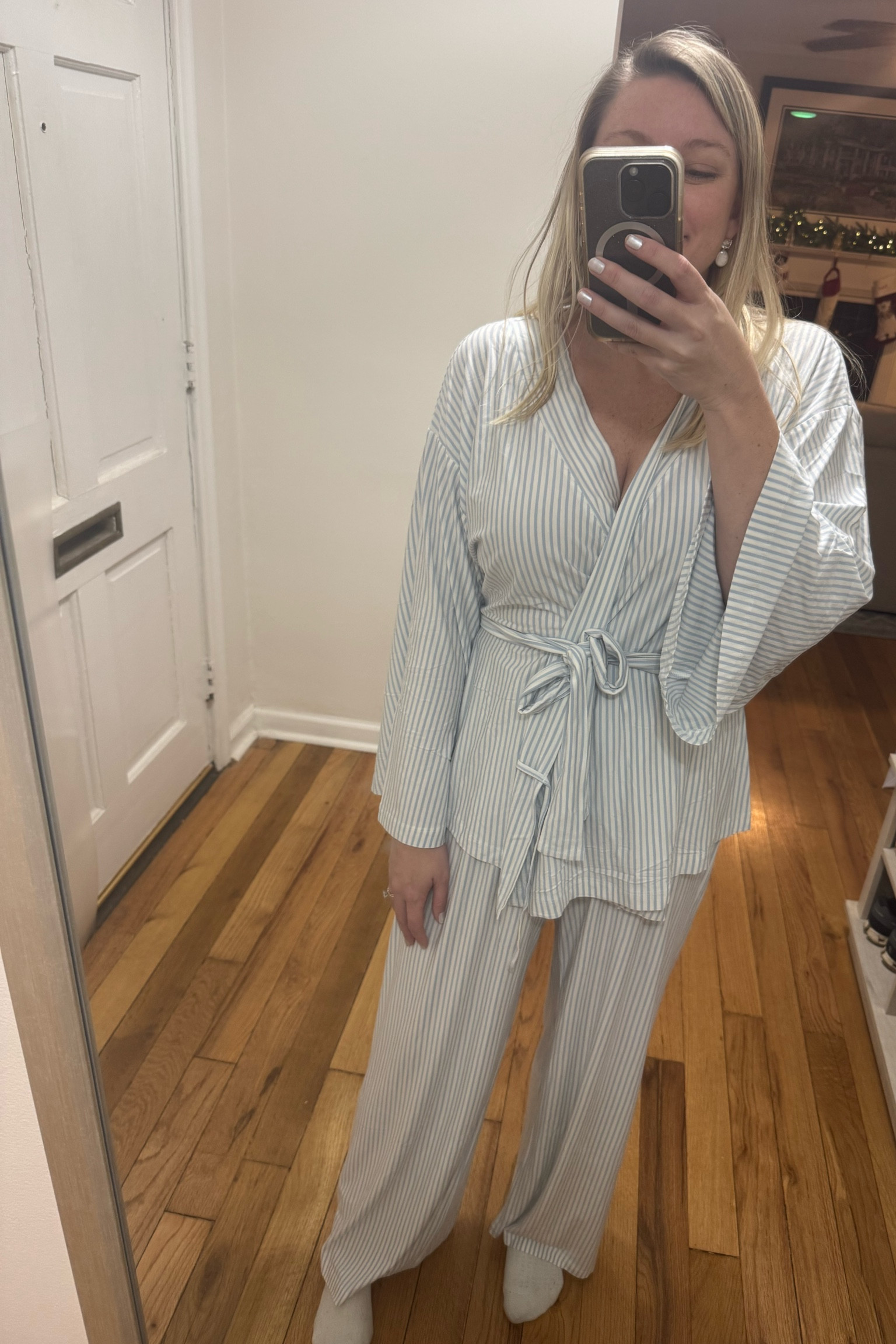 These lake pajamas are so soft and perfect for moms! 

#LTKBaby #LTKStyleTip #LTKBump