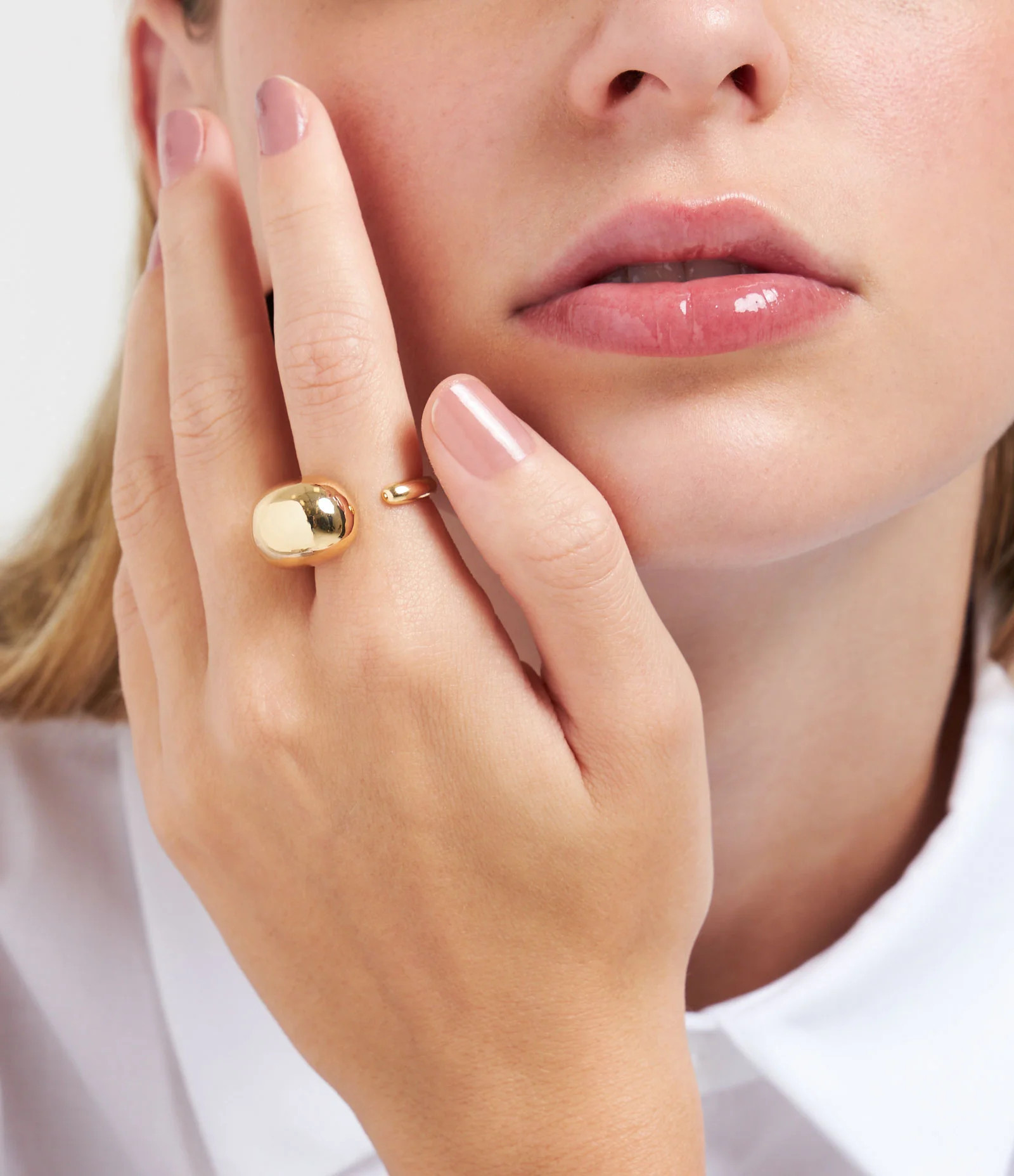 Maxi Anel em Metal Bold com Formato de Gota Dourado - Lojas Renner | Renner (BR)