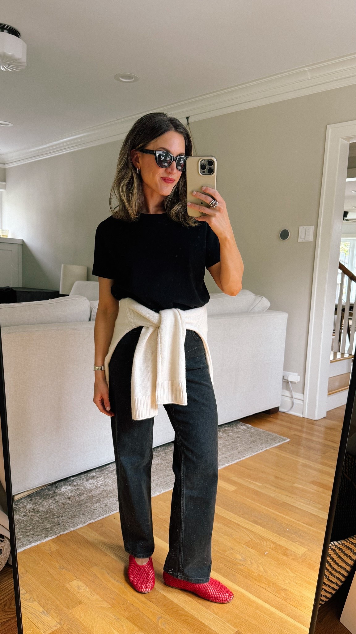 Look of the Day // 4.23

Sèzane tee, S, I sized up. Quince sweater, XS, TTS. Everlane denim, 25, take your larger size. Mesh flats from DSW, run slightly small. Quince sunglasses  

#LTKOver40 #LTKPetite #LTKmomlife