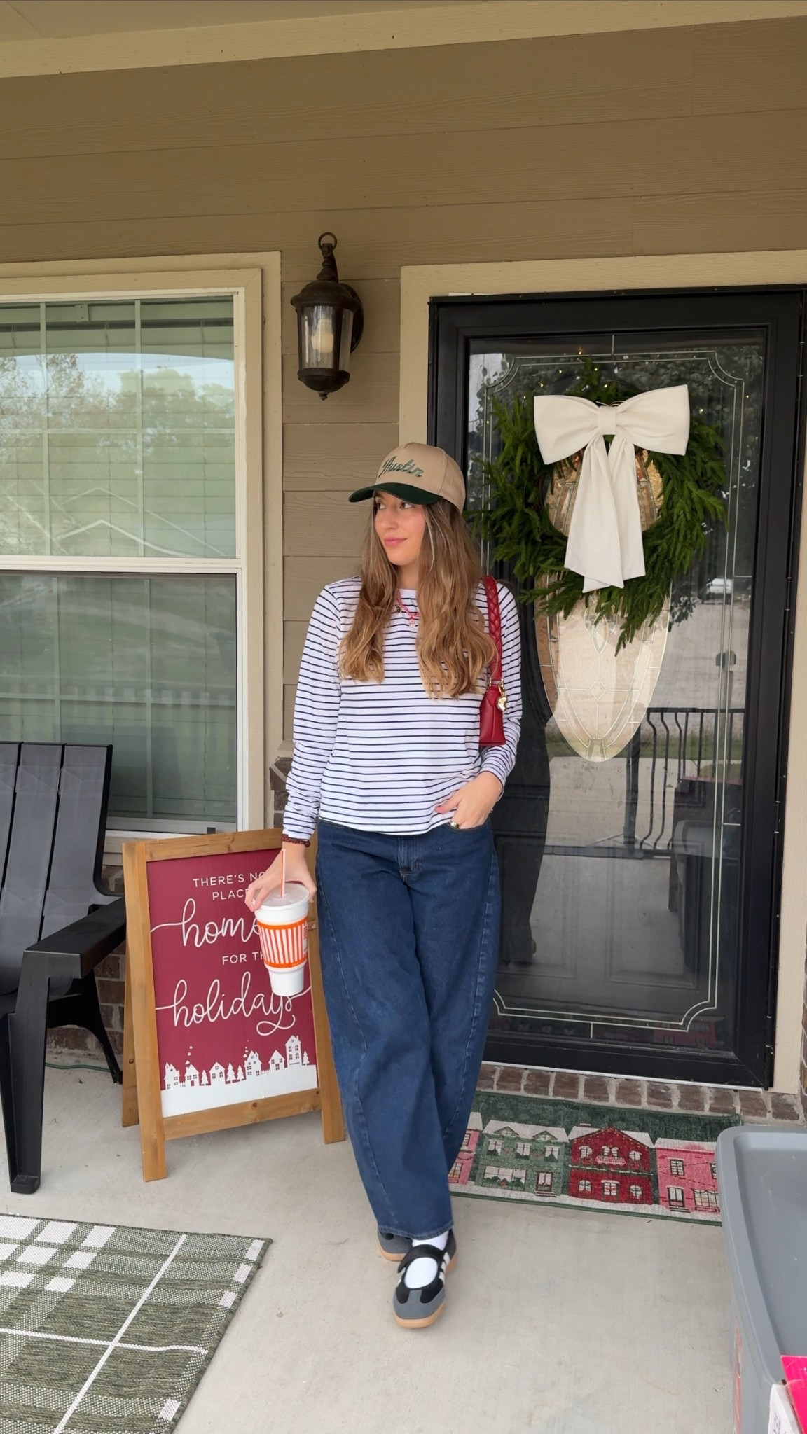 Fun errands outfit 

#LTKmomlife #LTKootd #LTKdayinmylife