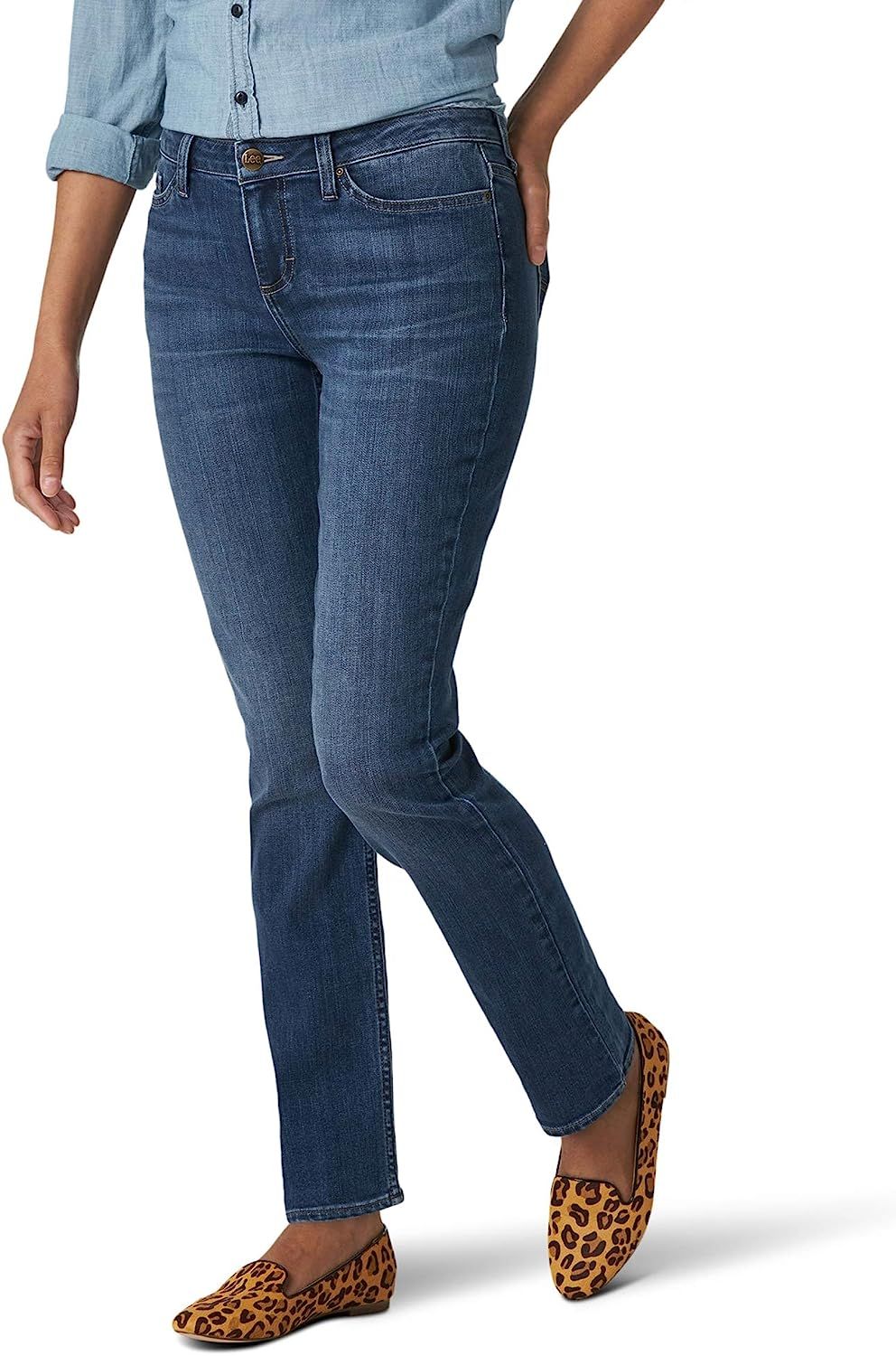 Lee Women's Petite Regular Fit Straight Leg Jean | Amazon (US)
