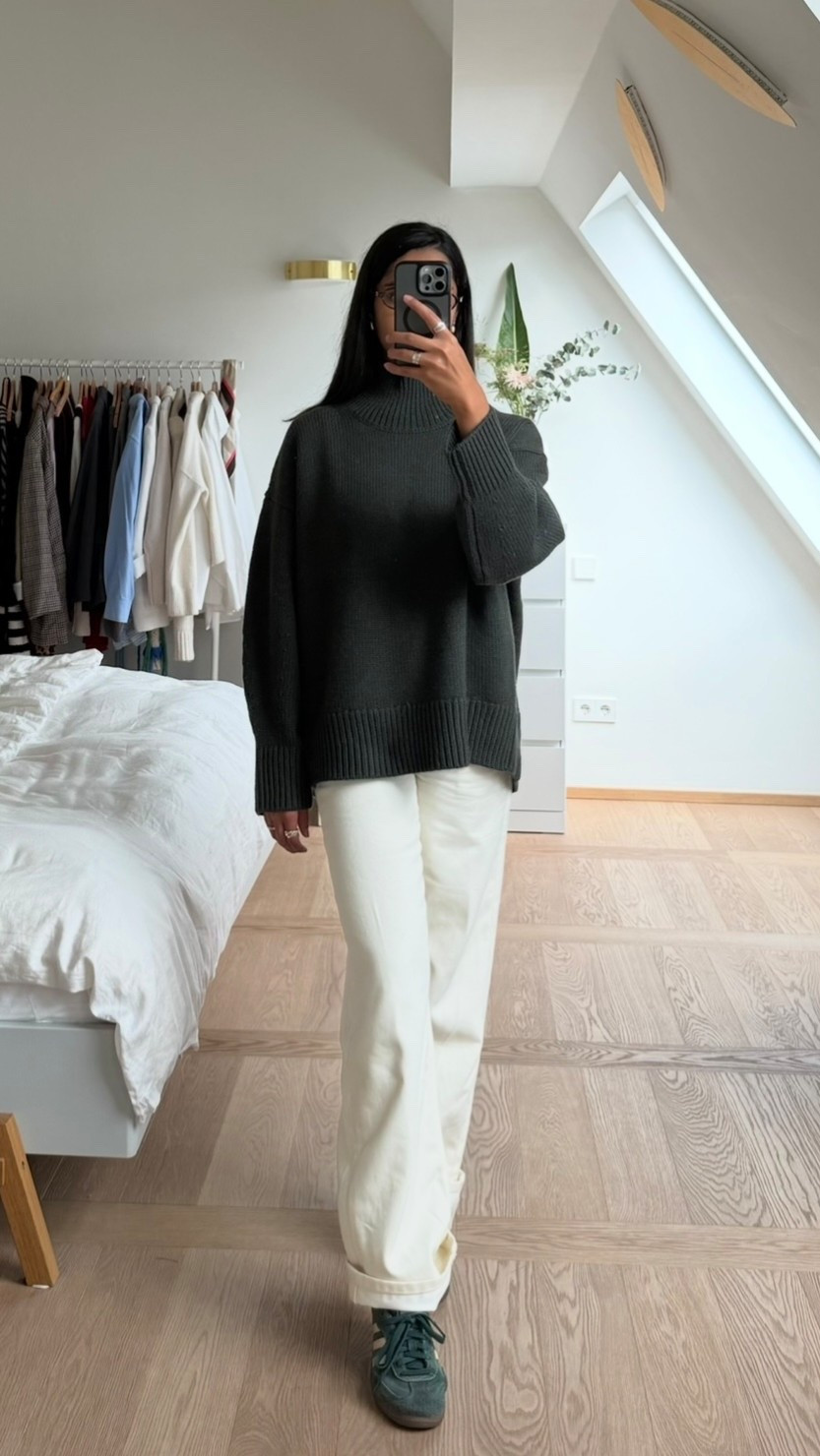 Sehr warm haltender, weicher und angenehm schwerer Wollpullover unter 100€

#LTKeurope #LTKdeutschland #LTKautumn