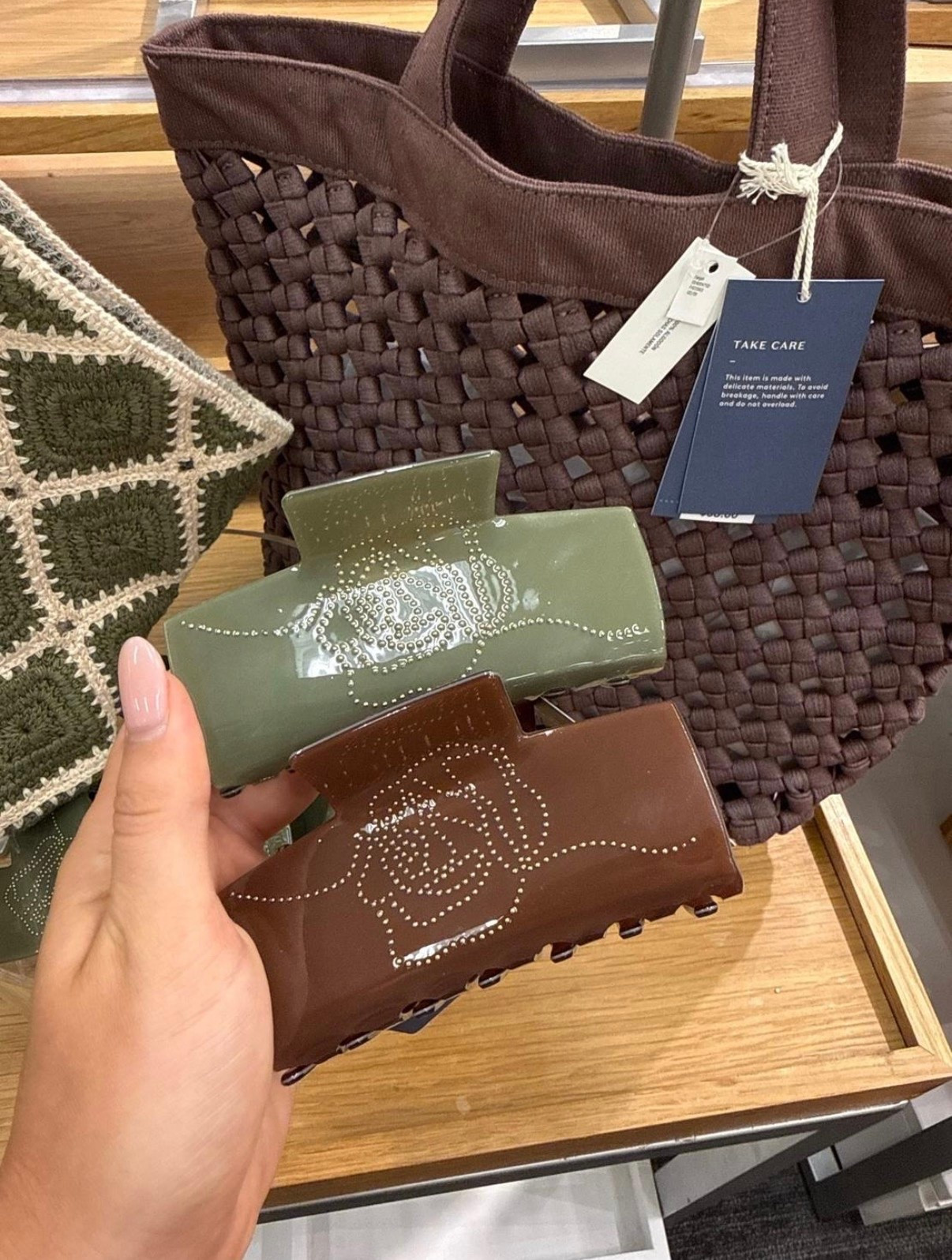 The cutest clips for fall 🤎

#LTKgrwm #LTKdayinmylife #LTKSeasonal