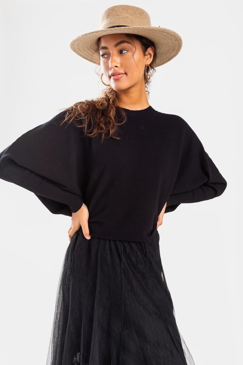 Brett Dolman Sleeve Sweater | Francesca’s Collections