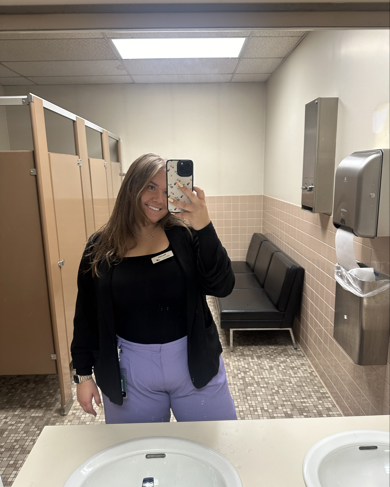 Bringing color to the corporate world 

#LTKWorkwear #LTKStyleTip