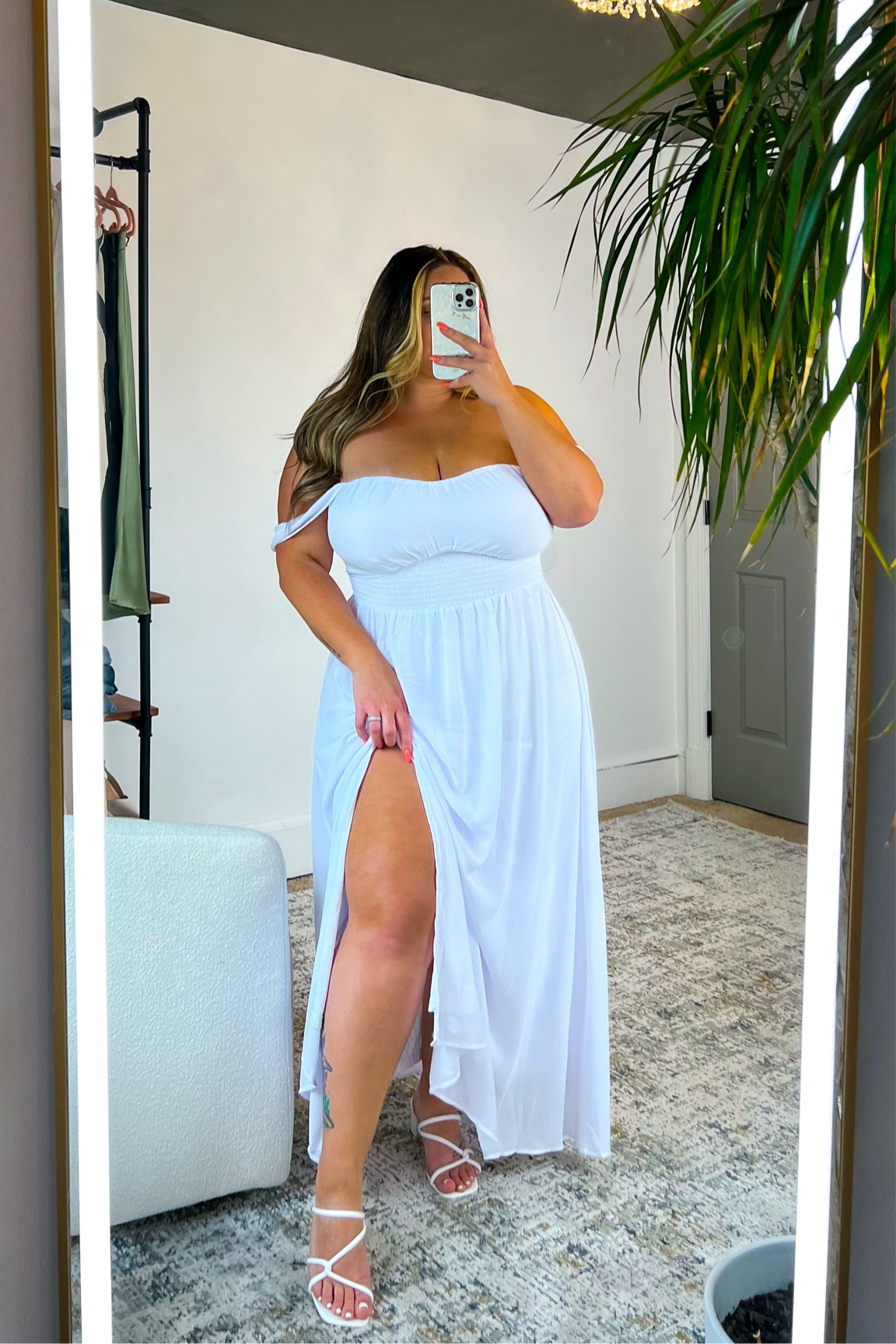 Size 14-16 wearing an XL. 

Straps can be worn on or off the shoulders 

#whiteoutfits #whitedress #bridalinspo #summerdresses #size14 #size16 #amazon #oufitinspo

#LTKPlusSize #LTKMidsize #LTKWedding