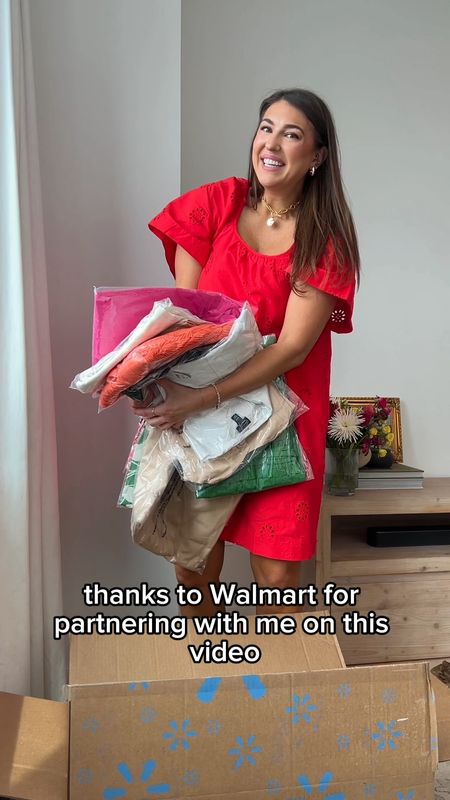 Walmart dress try on All size L ! 
@walmartfashion #walmartpartner #walmartfashion

walmart fashion | Walmart finds | walmart clothing | walmart spring | walmart midsize 

#LTKVideo #LTKMidsize #LTKFindsUnder100