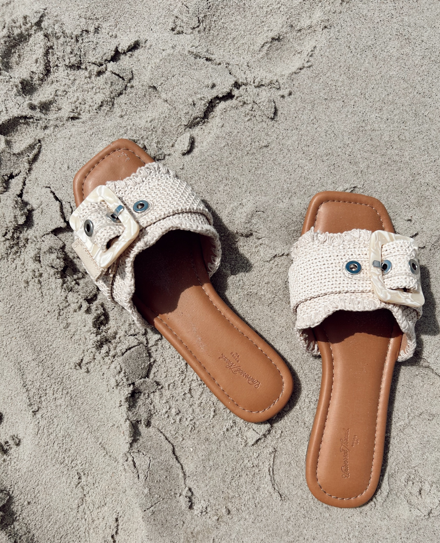 scalloped summer sandals 🫶🏼 🐚☀️

#targetstyle #beach #beachshoes #scalloped #scallop #oyster #shells #seashell #coastal #coastalgrandma #coastalgrandmother #target 

#LTKShoeCrush #LTKStyleTip #LTKFindsUnder50