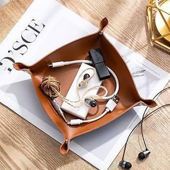 SANQIANWAN Leather Jewelry Valet Tray for Women and Man, Portable Entryway Table Tray Bedside Nig... | Amazon (US)