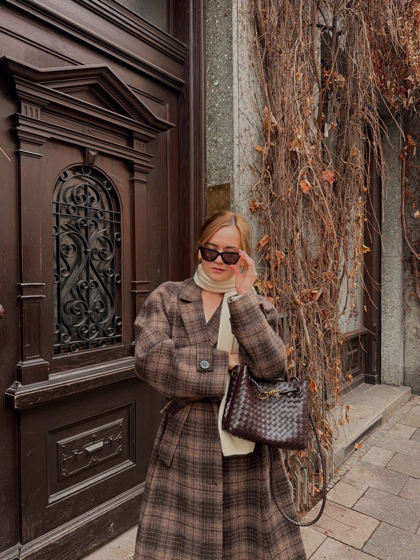 Muted skies, sniffles, January’s charm :)

~ the outfit is linked on mi Bio @shop.ltk 🤍
sunglasses @apercueyewear kate20 for 20% off
jewelry @monicavinader KATEMMV for 12% off
#januaryoutfits #winteroutfitideas

#LTKwinter #LTKdeutschland #LTKeurope