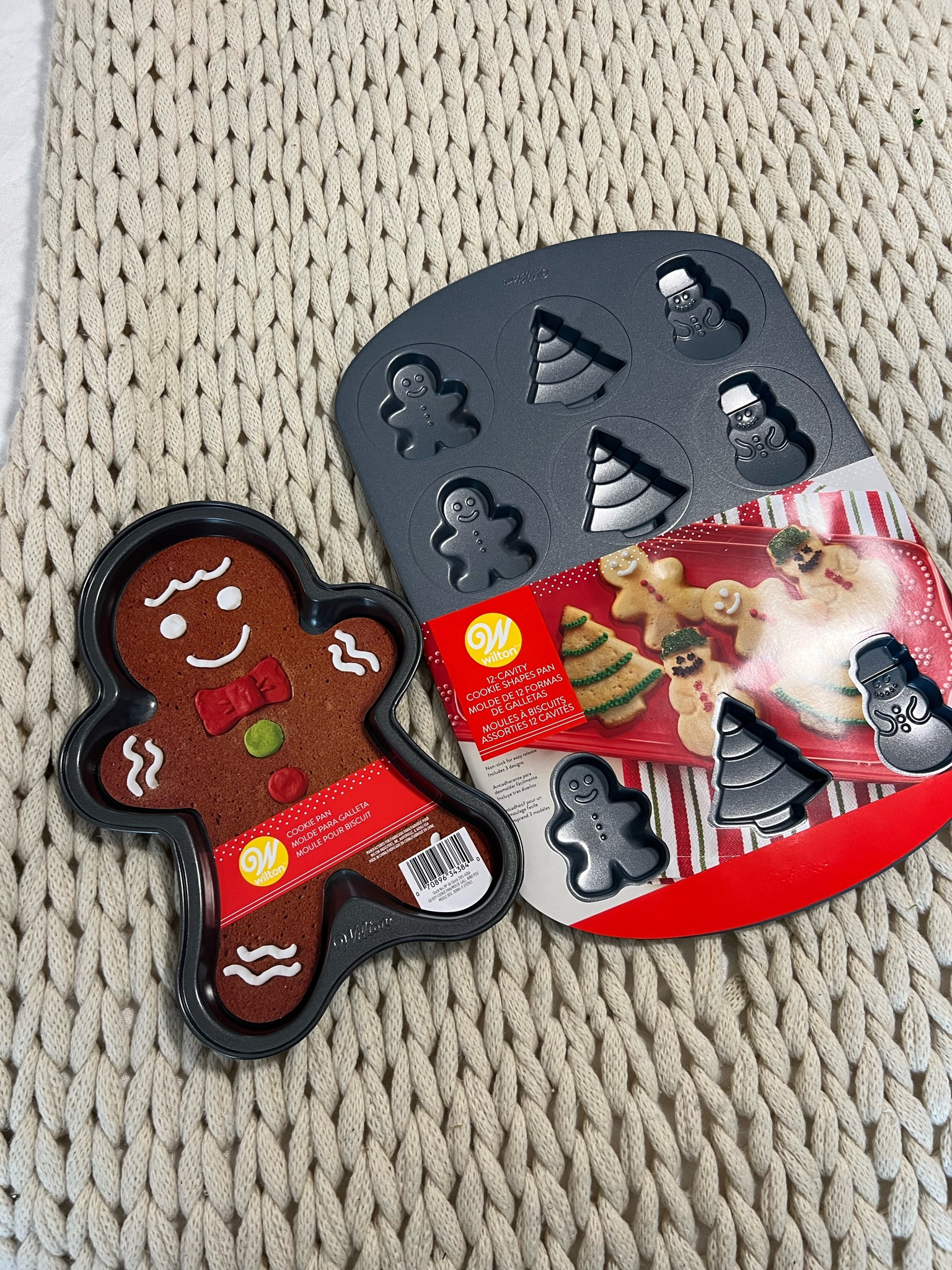 Wilton Gingerbread Boy Brown Cake Pan