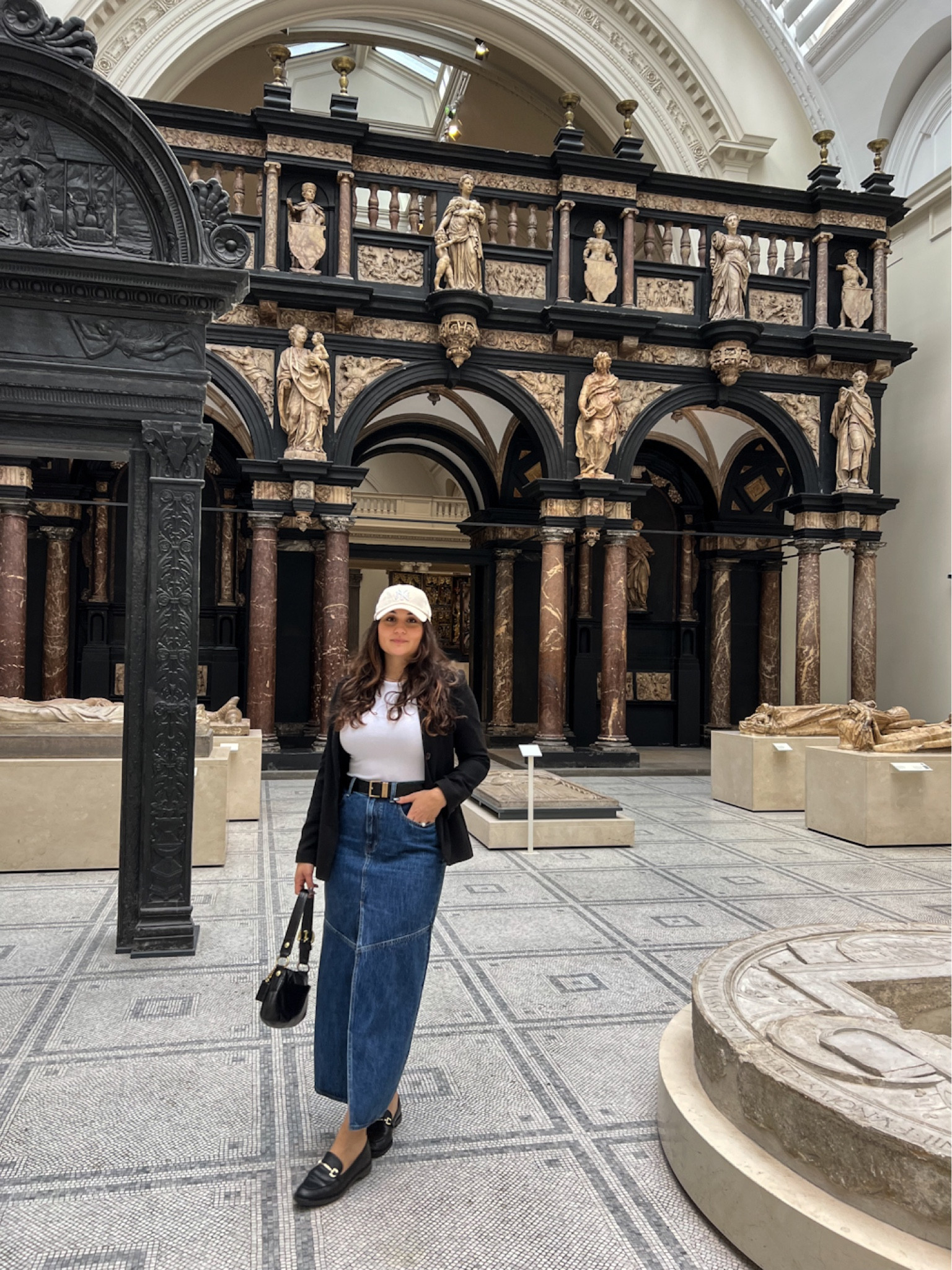 Outfits I wore in London 🖤
Maxi denim skirt 
Denim outfit inspo
Travel style 
Travel outfits 


#LTKxMadewell #LTKstyletip #LTKtravel