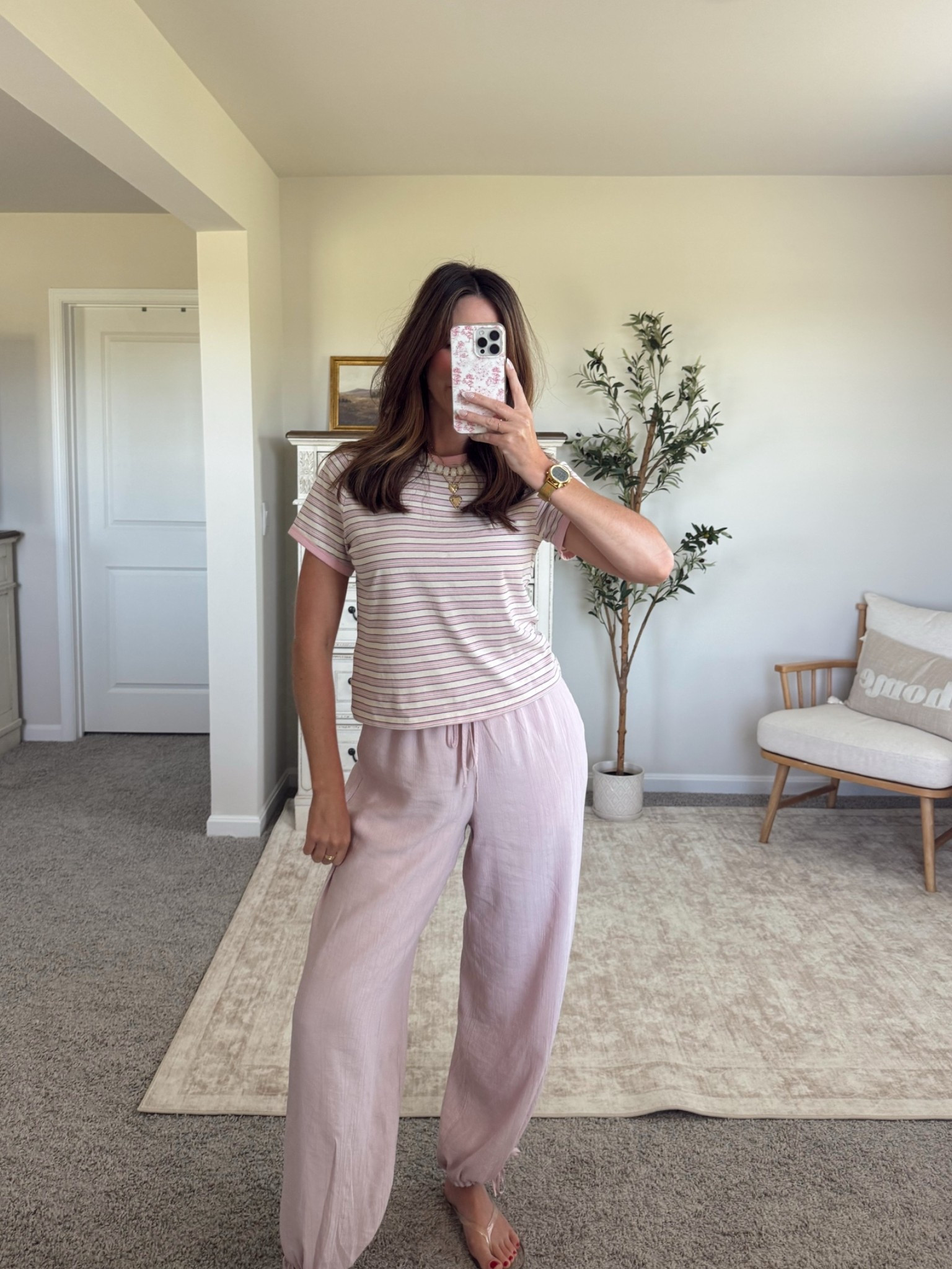 OOTD @abercrombie on sale until tomorrow (click to copy code) Medium tee, Small long pants (TTS)

#LTKxAbercrombie