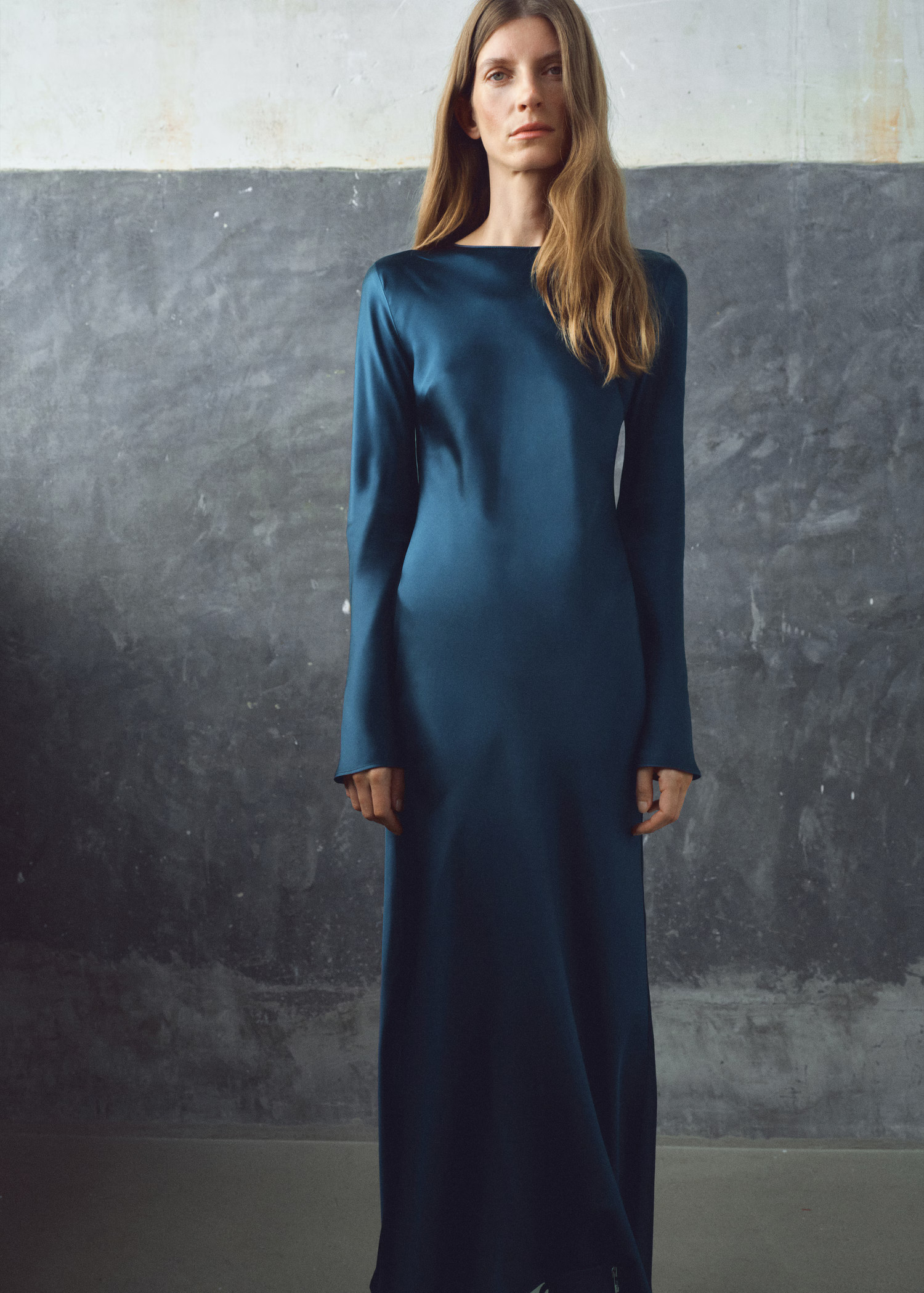 Long satin dress | Mango (US/MX/AU)