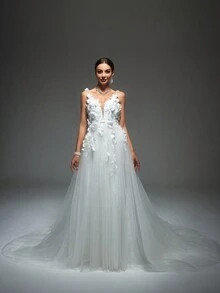 Floral Appliques Backless Mesh Wedding Dress | SHEIN