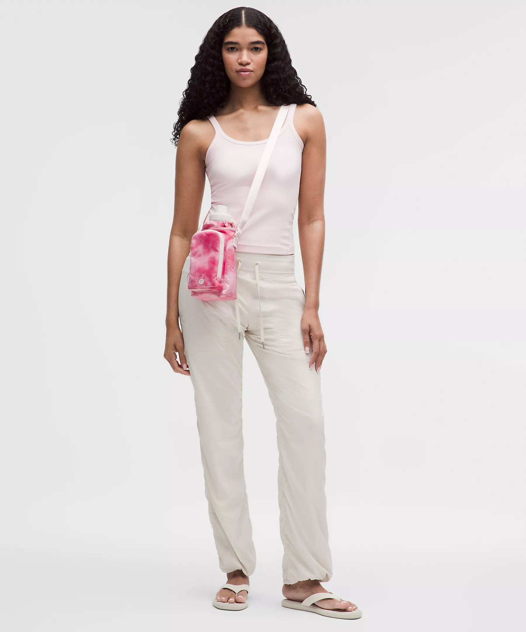 Water Bottle Crossbody with Front Pocket 2L | Lululemon (US)