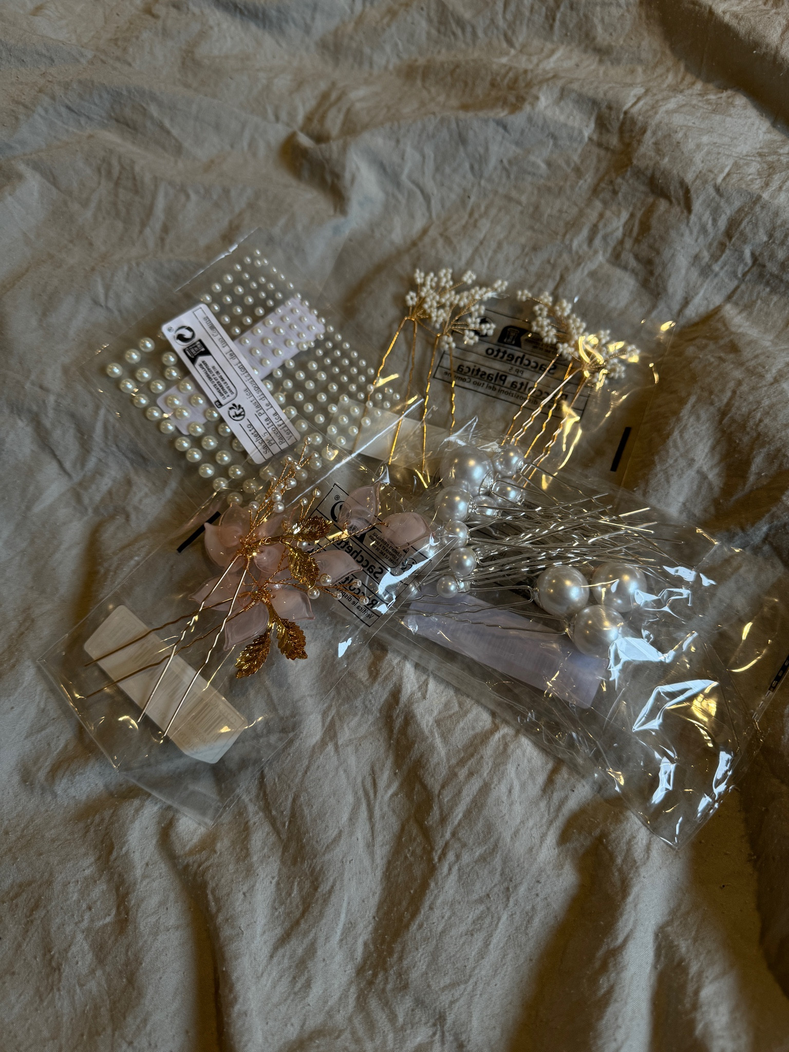 All of the bridal hair accessories 

#LTKwedding #LTKfindsunder50 #LTKstyletip