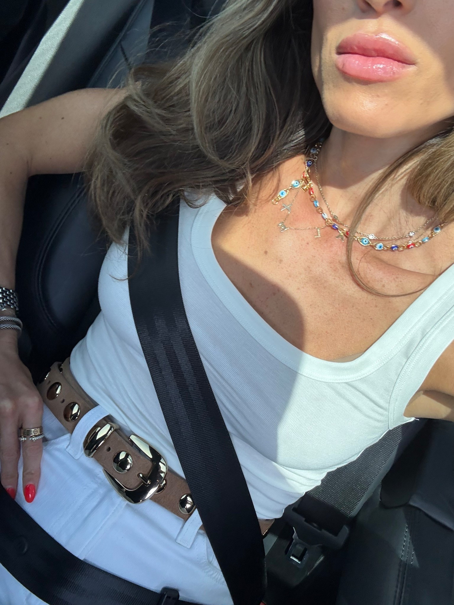 Super soft white scoop tank size xs such a good Amazon find 

#LTKSeasonal #LTKPetite