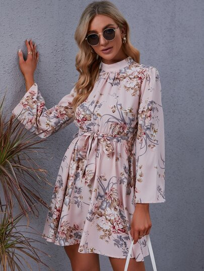 Floral Print Mock Neck Keyhole Back Belted Dress | SHEIN
