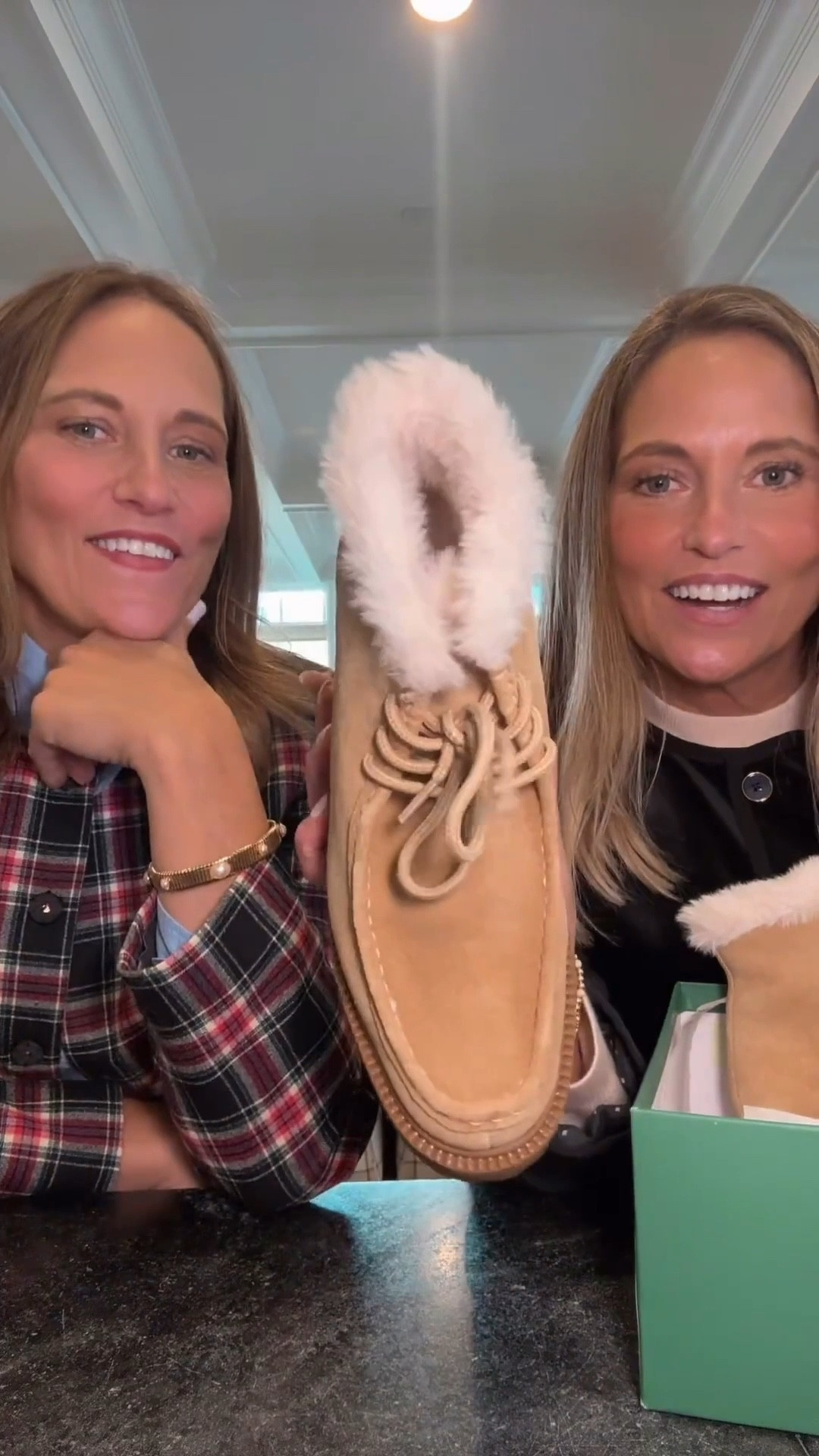 Super cute and warm for winter! TTS boots 50% off very few does left so hurry. M

#LTKootd #LTKHoliday #LTKSeasonal