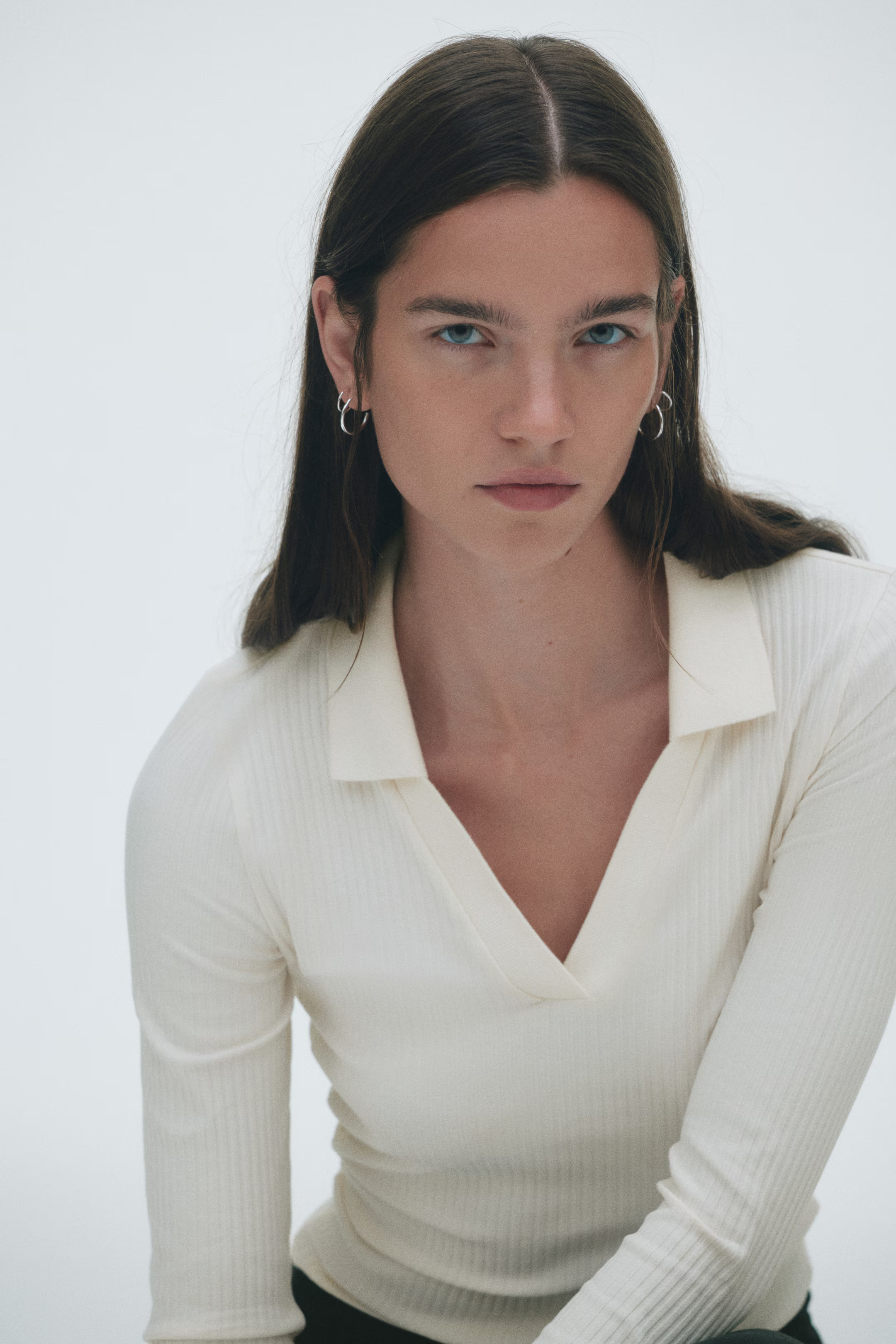 Ribbed collared top | H&M (UK, MY, IN, SG, PH, TW, HK)