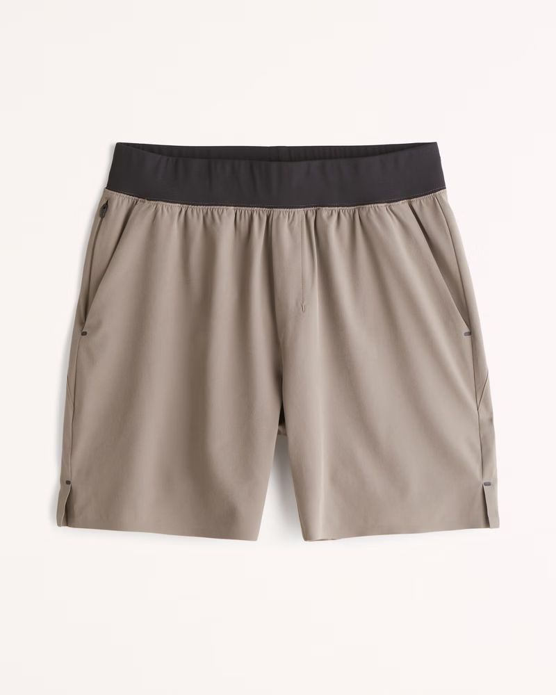 YPB motionTEK 7" Unlined Training Short | Abercrombie & Fitch (US)