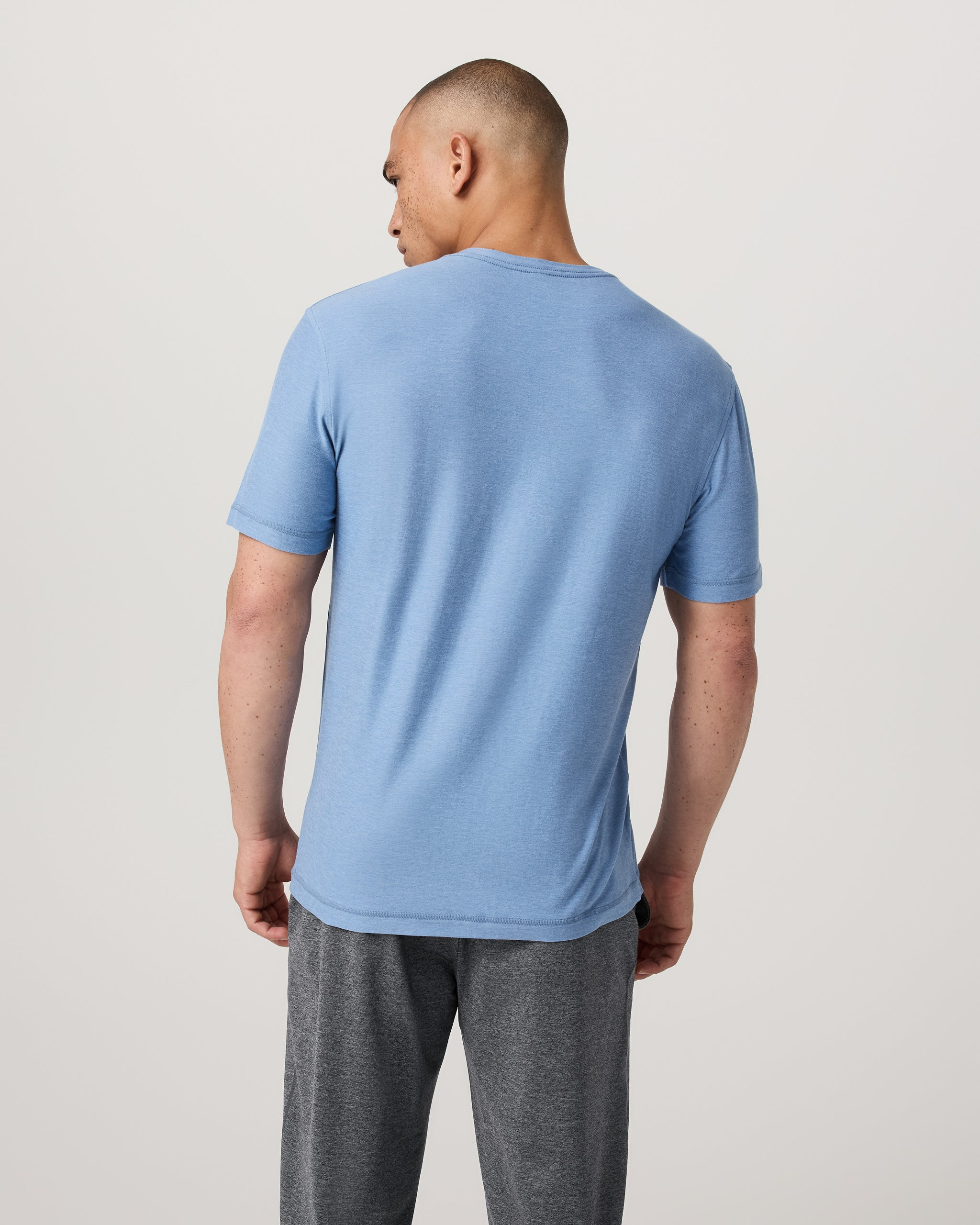 Strato Tech Tee | Vuori Clothing (US & Canada)
