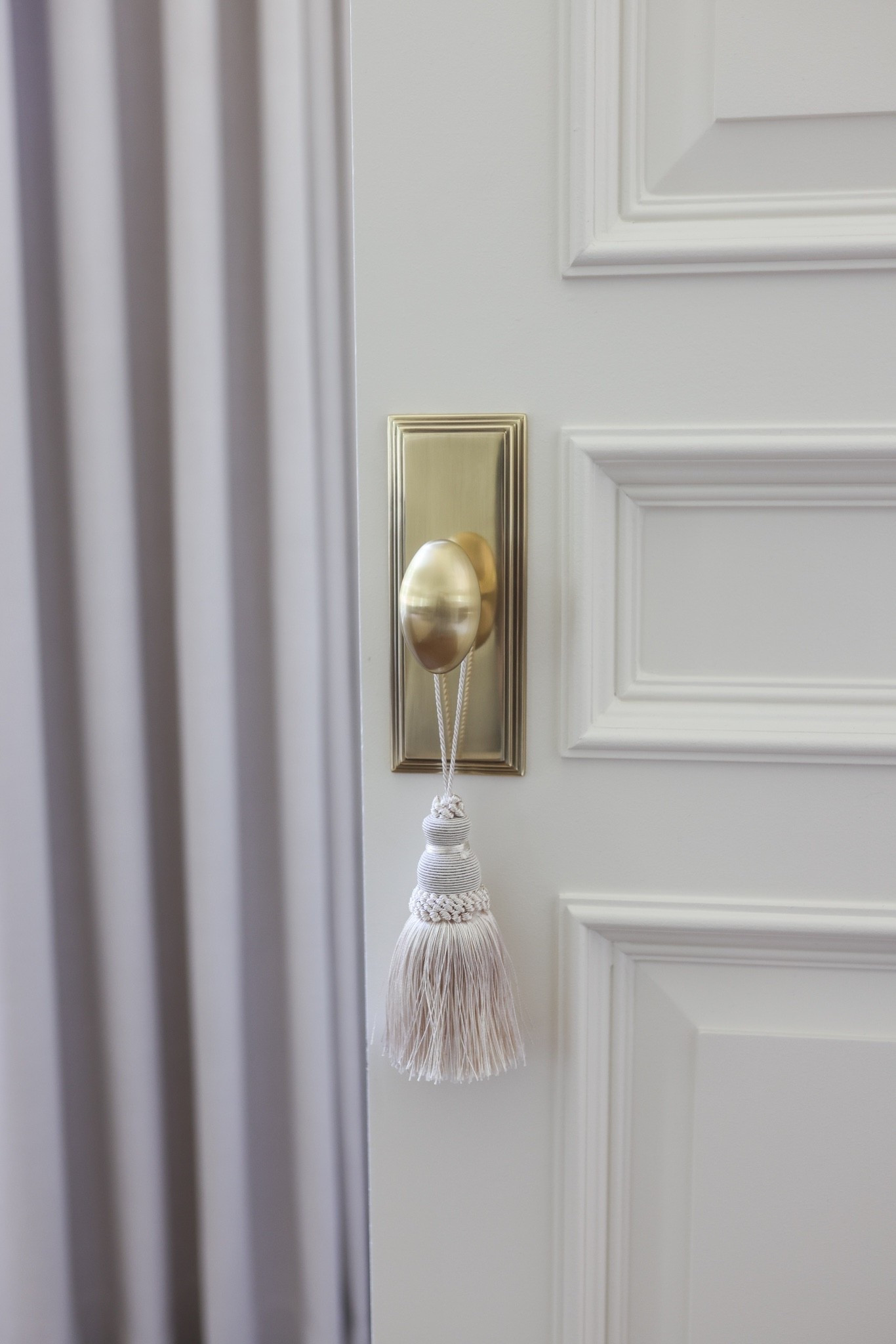 The prettiest doorknob detail! 

Doorknob tassel, Amazon finds, Amazon favorites, Amazon home

#LTKHome