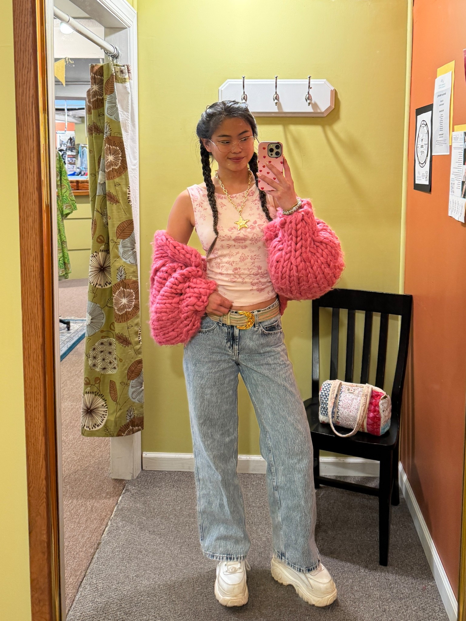 thrifting ootd | i’m wearing a size 00 in jeans & size XS in tank! shoes are platform sneakers from Princess Polly under the brand Windsor Smith 🌟

#LTKU #LTKootd #LTKdayinmylife