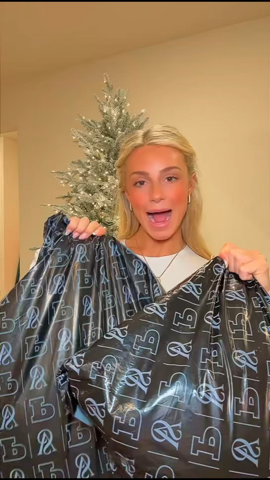 Feeling FANCY in my new Pink x LoveShackFancy drop @vspink #PinkPartner 