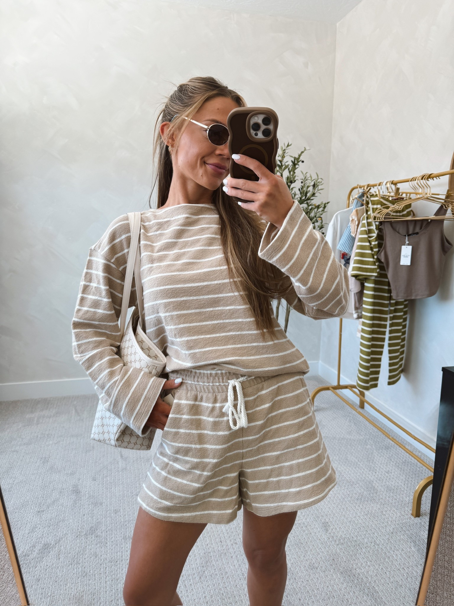 Effortless☁️☁️☁️

#LTKSeasonal #LTKmorningroutine #LTKdayinmylife