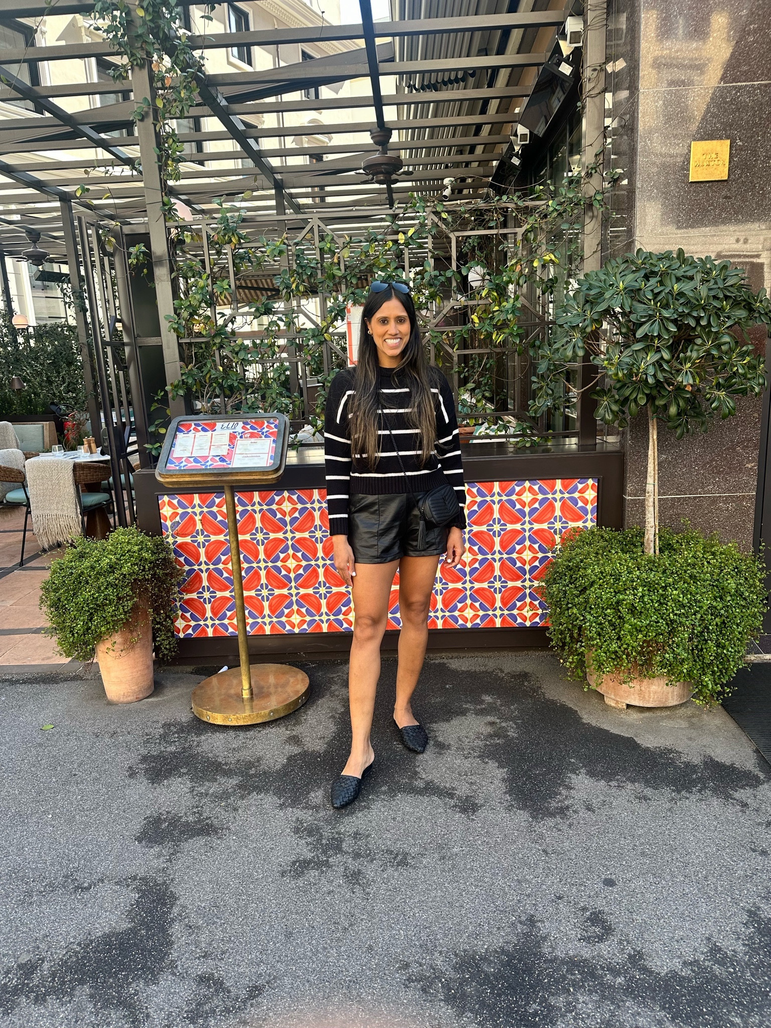 Black and white and all from Amazon! The best sweater and my favorite pleather shorts 

#LTKSeasonal #LTKstyletip #LTKfindsunder50