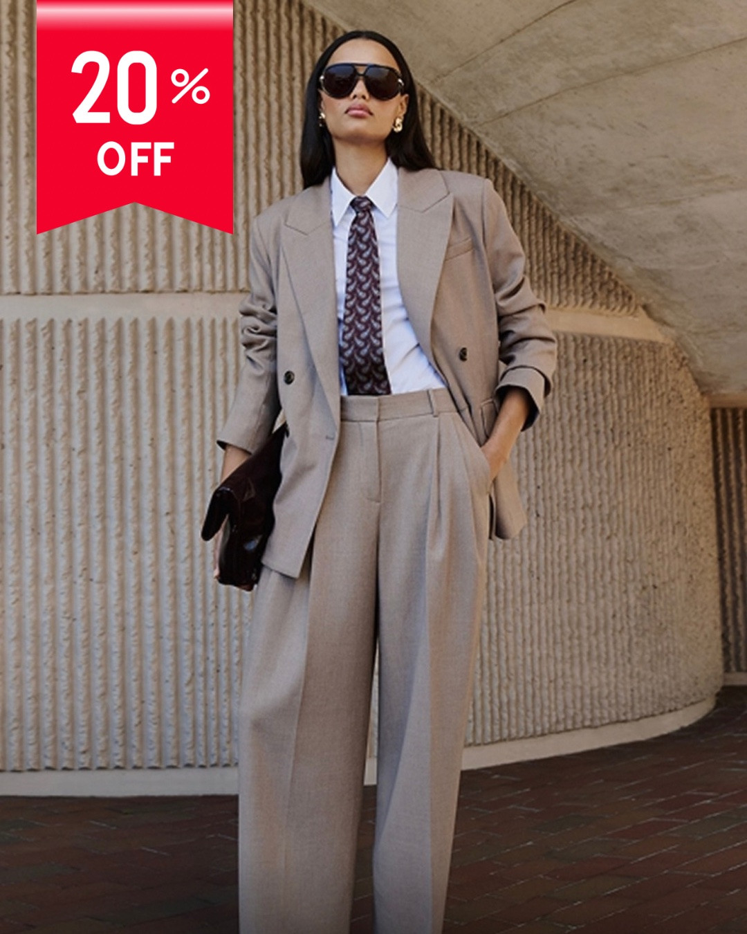 SALE this weekend only @abercrombie ‼️ Tap any Photo below to copy the Promo Code + SAVE 20% off your total online purchase 🛍️ Get a jump on your holiday shopping 
Any purchase would be greatly appreciated 🥰

https://liketk.it/6pzw7