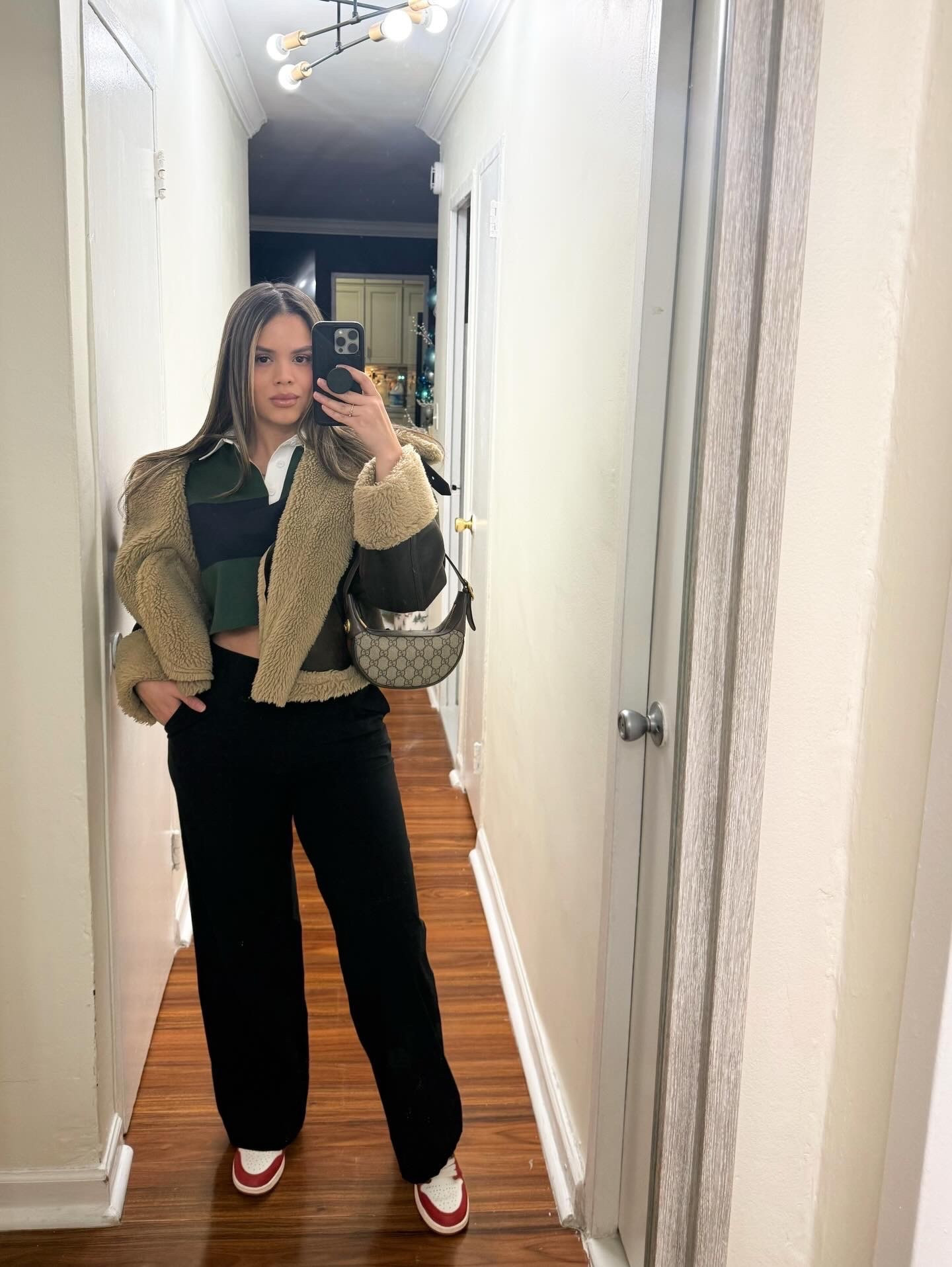Mirror selfies never fail ✨

#LTKPetite #LTKSeasonal #LTKootd
