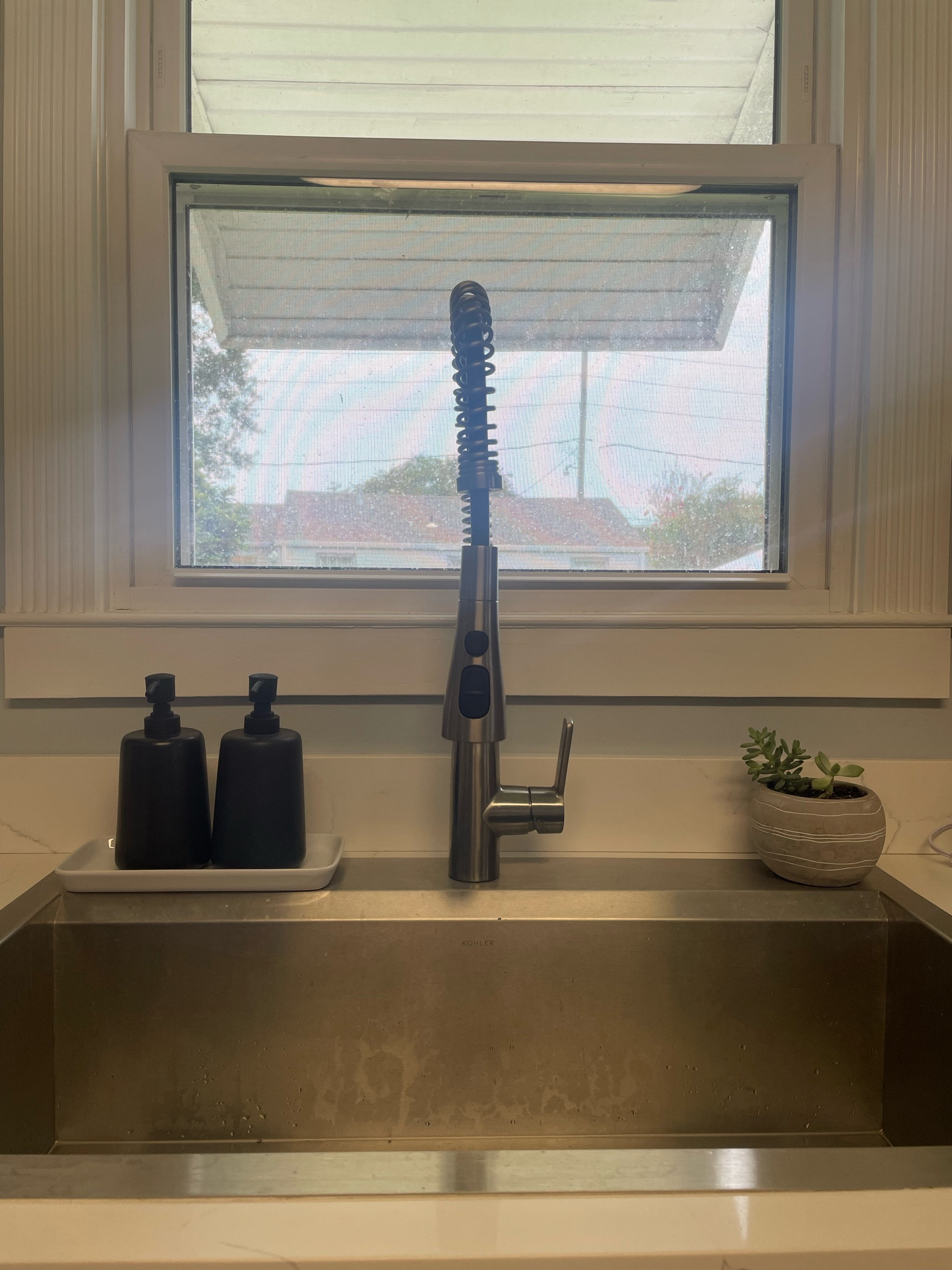 Crazy how matching soap dispensers vs mismatched can make such a difference 😍