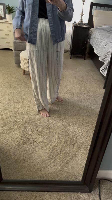 These are a linen blend so they won’t wrinkle as bad. If you’re on the lower end of your size, you can size down (if your size isn’t available). I would not size up. They fit on the generous side  

#LTKSeasonal
