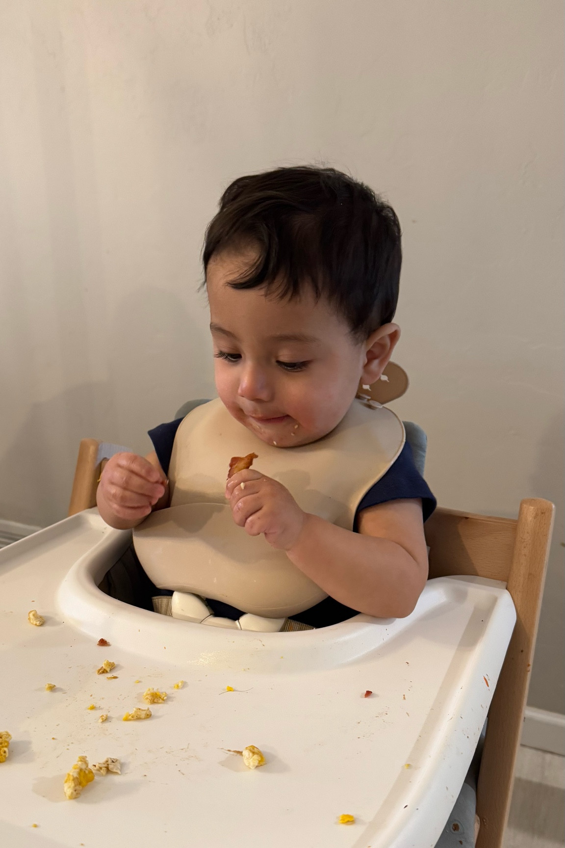 These silicone bibs have been a lifesaver and so much easier to clean up!

Toddler eating, toddler supplies, toddler bibs, neutral bibs

#LTKKids #LTKBaby #LTKFamily