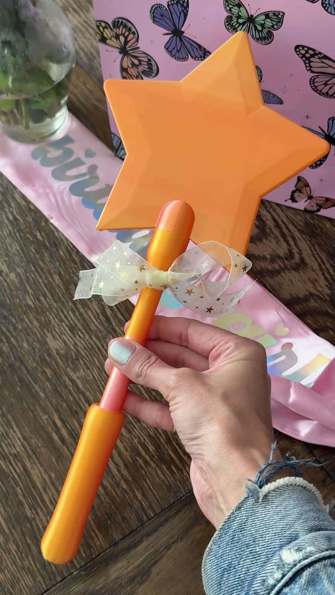 Magic wand credit card holder…. Soooo fun to create a little extra magic for a special day out or a birthday ✨
Comes in other colors too

#LTKKids