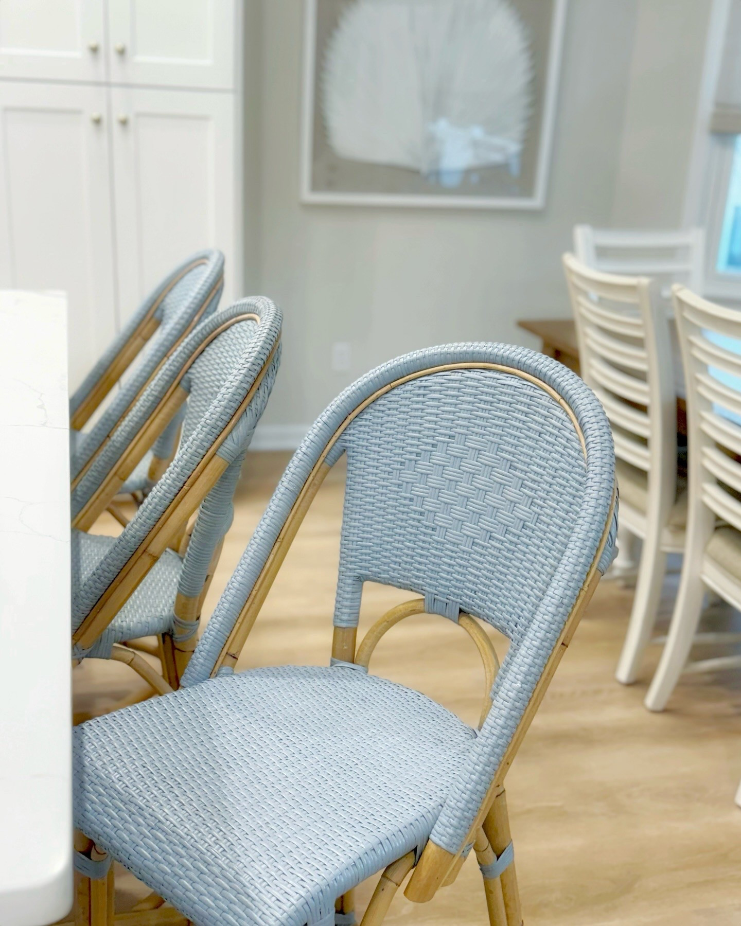 Monday blues 💙

#danahenneseydesigns