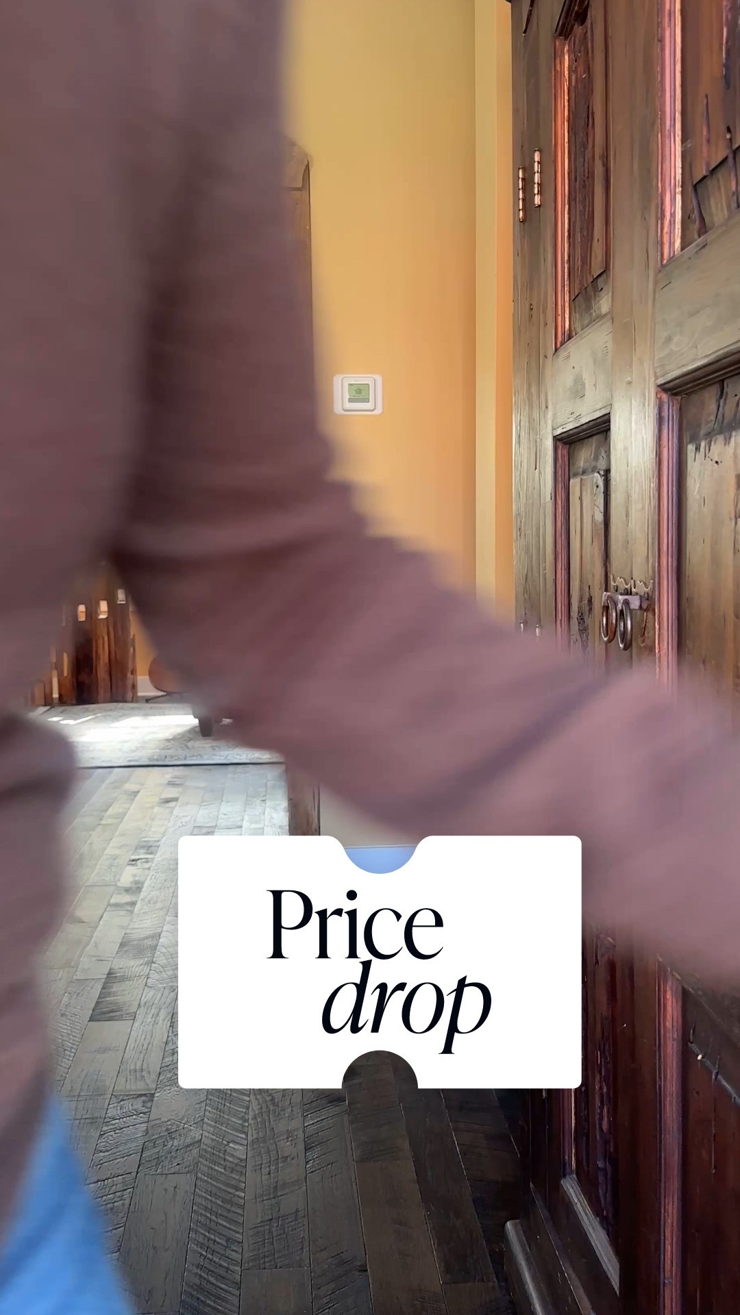 A cozy cashmere crewneck is a winter staple - so good that I have it in two colors.  I'm wearing an XS.  

💙 Nipa 

#LTKSaleAlert #LTKootd #LTKFindsUnder100