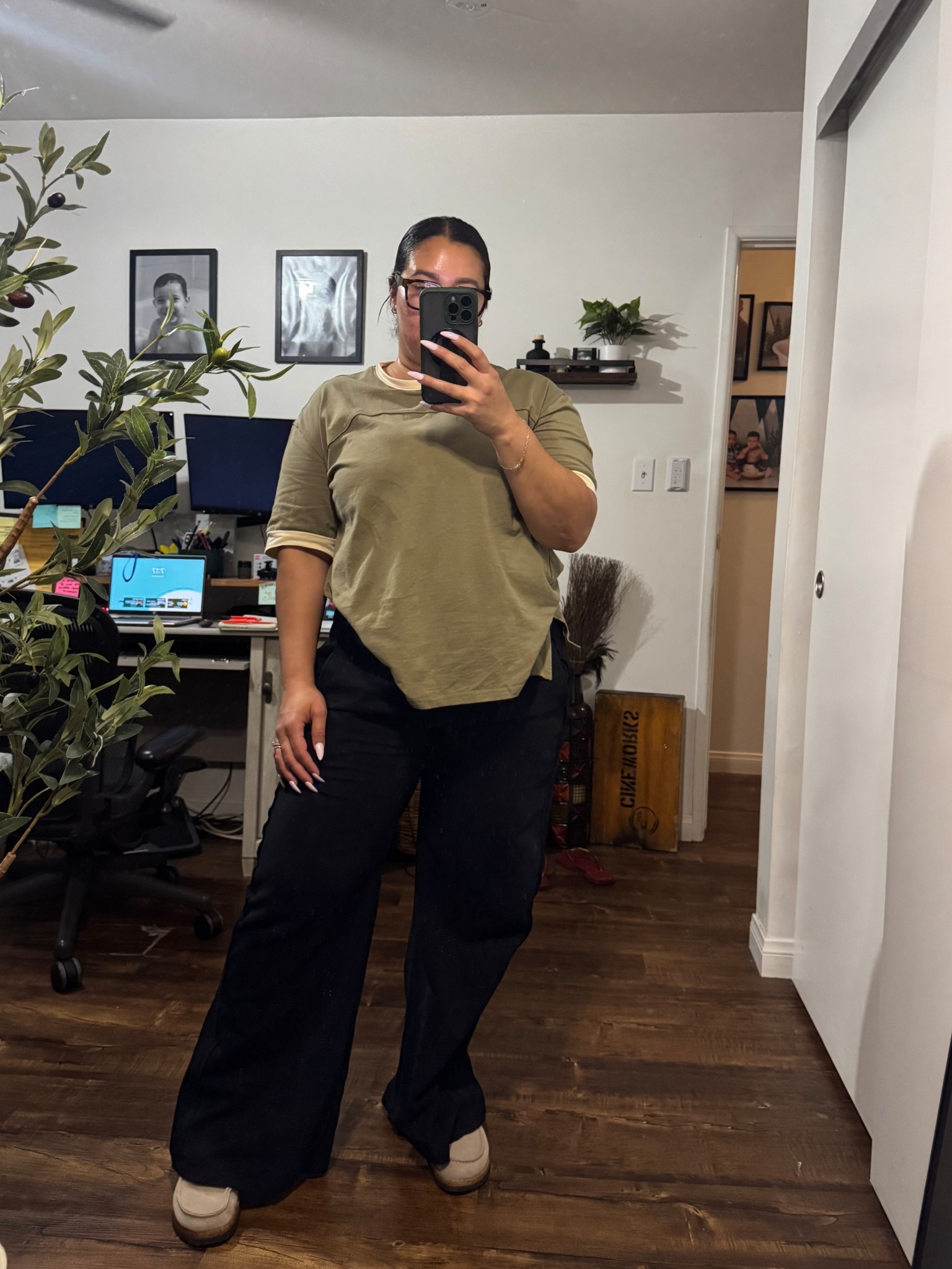 Easy casual outfit I’m wearing as a wfh mom and for school drop offs. It’s been hot here in Los Angeles but I’m not ready for shorts yet.  This tee is so easy, casual, and lightweight. And I love these pants. They are from a matching set but I just wear it separately.

Shirt- medium / super comfortable/ lightweight/ runs big 
Pants/ large/ tts / tummy friendly / elastic waistband 

Midsize outfit 
Midsize fashion
Curvy fashion
Amazon outfit 
Spring outfit 
Casual outfit 
Mom outfit 
WFH outfit 


#LTKootd #LTKmomlife #LTKMidsize