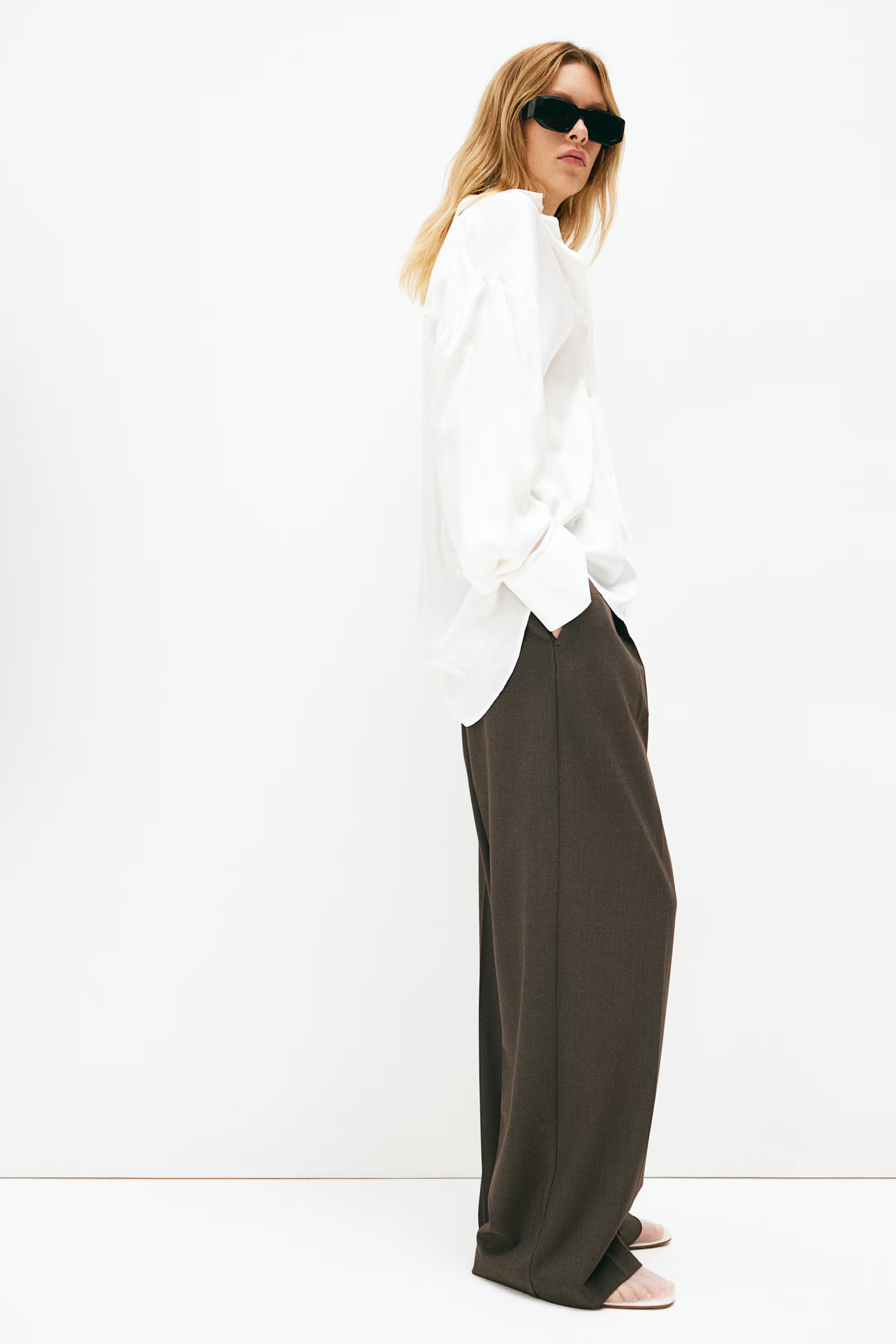 Wide trousers - High waist - Long - Dark brown - Ladies | H&M GB | H&M (UK, MY, IN, SG, PH, TW, HK)