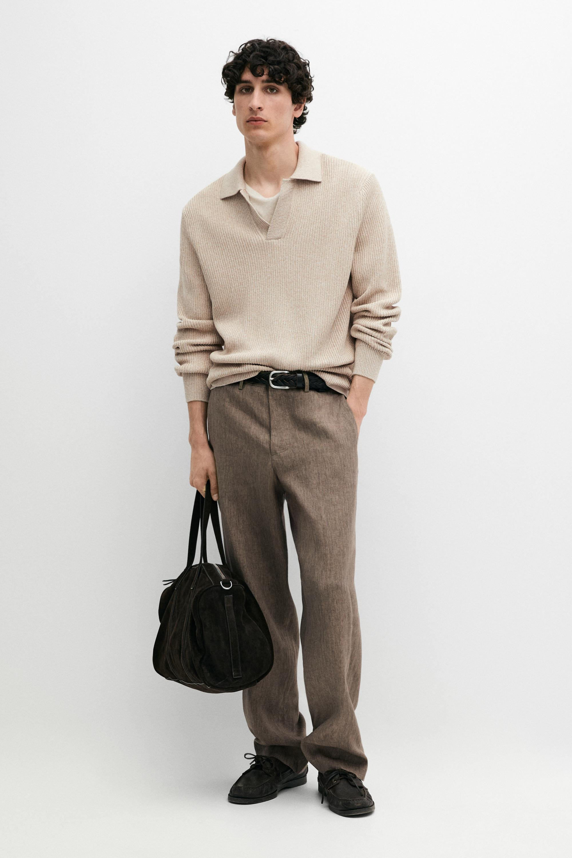 VIEW LOOK
Cotton knit polo sweater
    
 $100  Colour  Cream  Add to basket | Massimo Dutti US