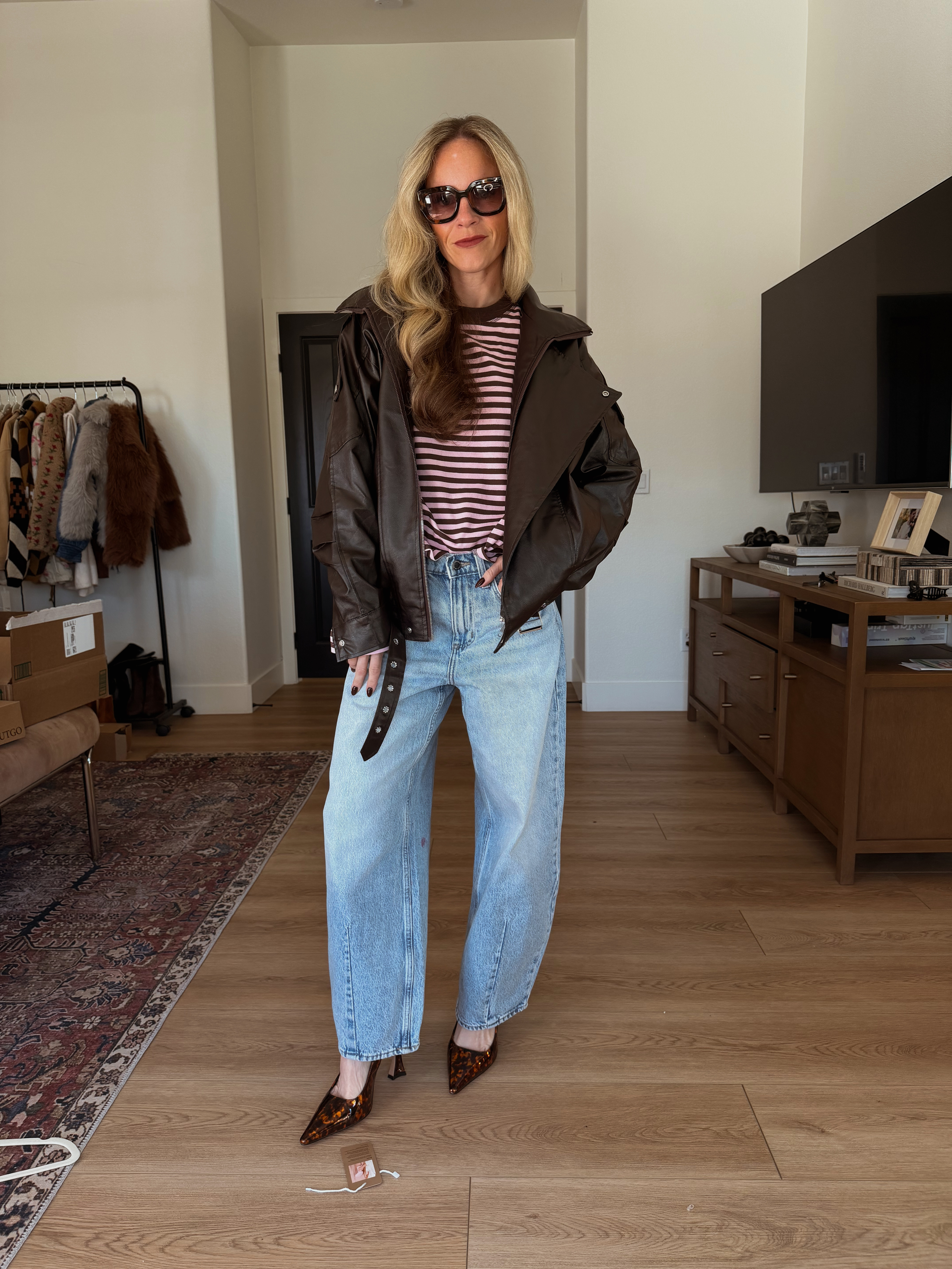 such a chic outfit... and these stripes are SO cute!!

chic outfit, mom style, striped top, amazon finds 

 #LTKSeasonal #LTKFindsUnder50 #LTKFindsUnder100