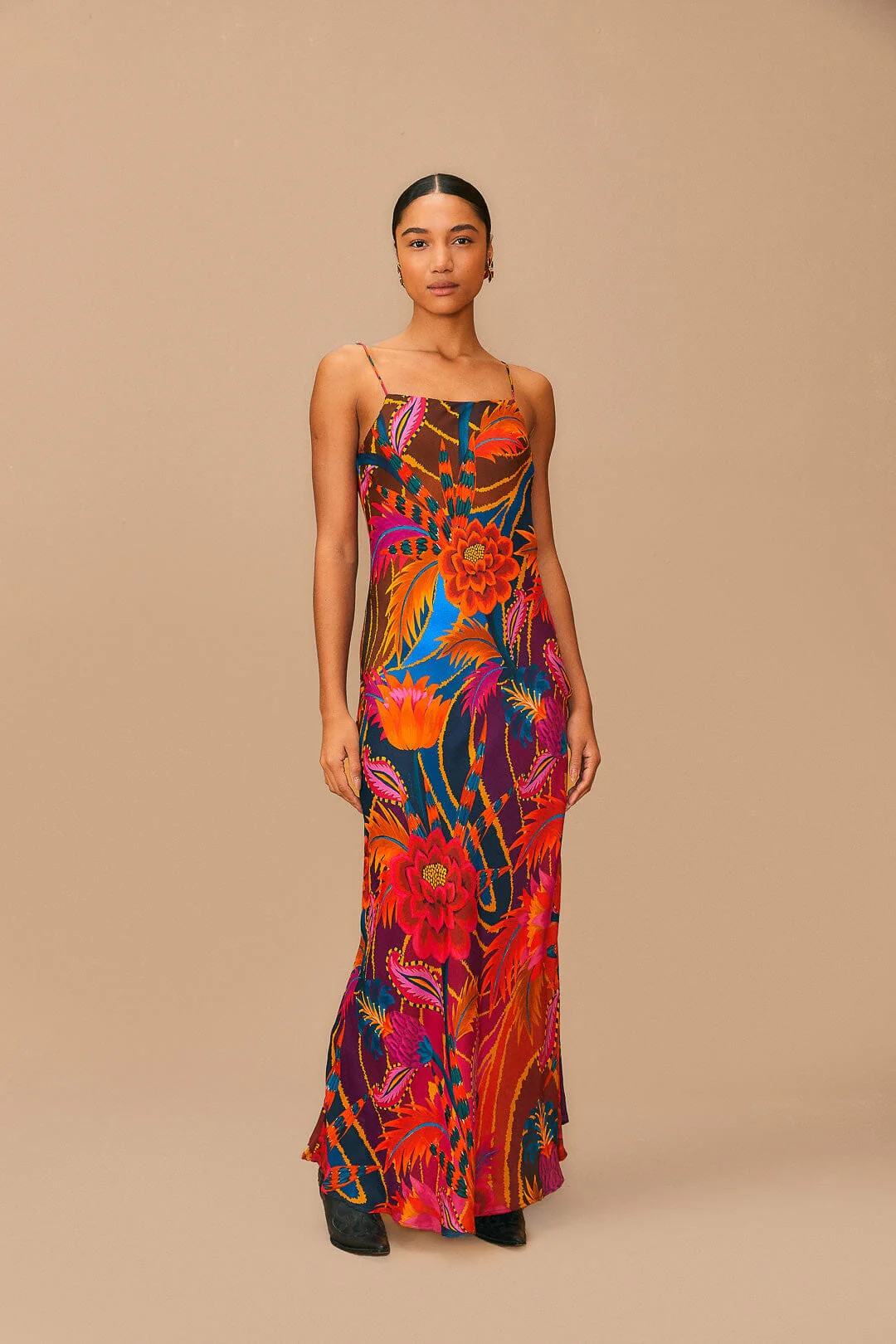 vintage wave multicolor lenzing™ ecovero™ viscose maxi dress | FarmRio (US)