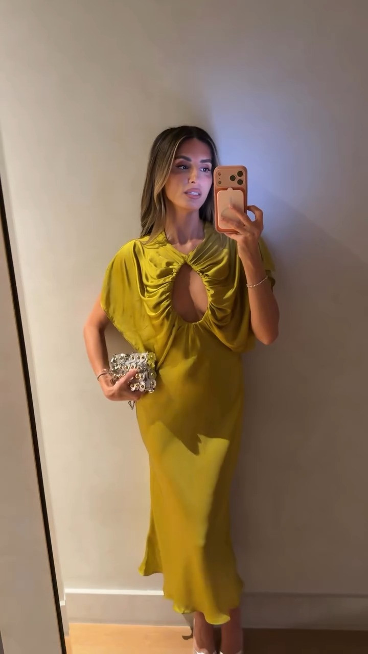 Meshki did it again. Here's my OOTN! 

 #LTKootd