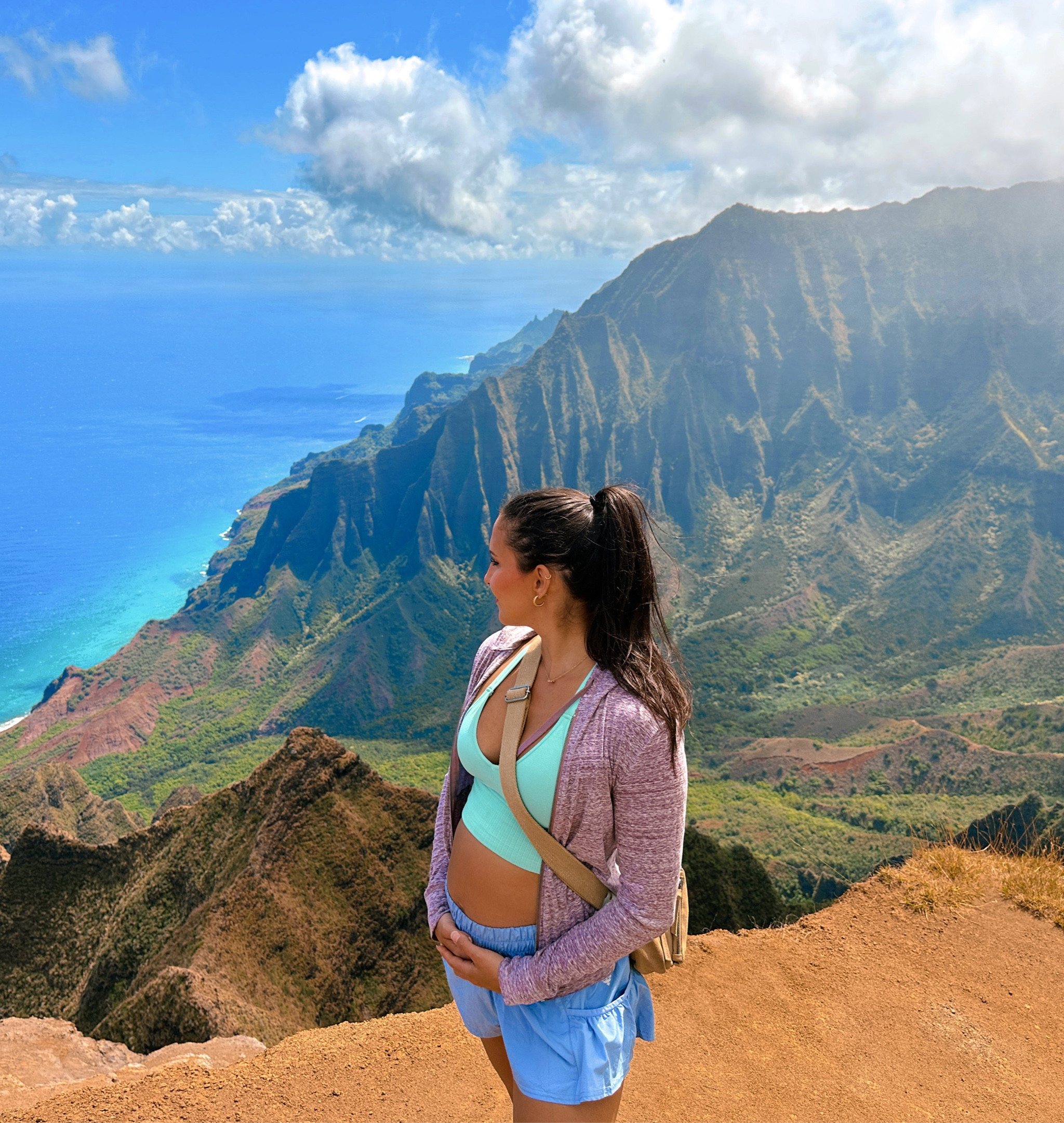 Went hiking in Hawaii. Both shorts and bra are bump friendly! Love all the colors at #freepeople for the summer!

#bumpfriendly #bumpfriendlyhiking #hiking #athleticwear #maternity #pregnant #babymoon #babymoonclothes #fitnessclothes 

#LTKbump #LTKFitness #LTKtravel