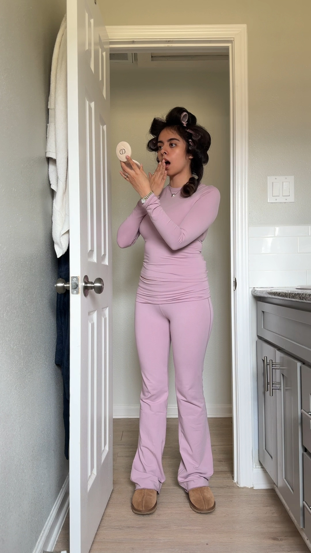 Hair rollers 
Matching set
Hair blowout