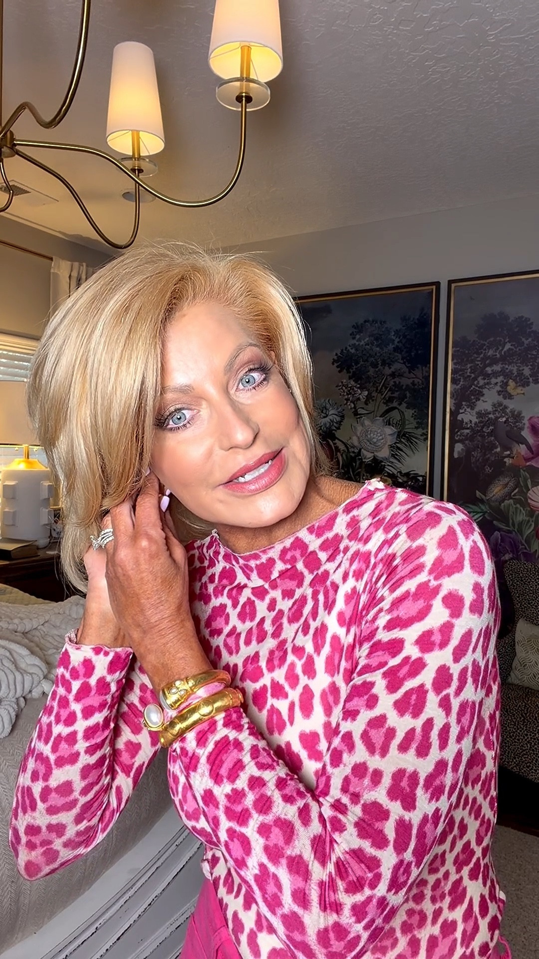 Obsessed with all things pink + cheetah is a bonus!!
Top/one size 
Pants/med 
Blazer/ med 

#LTKgrwm #LTKootd #LTKdayinmylife