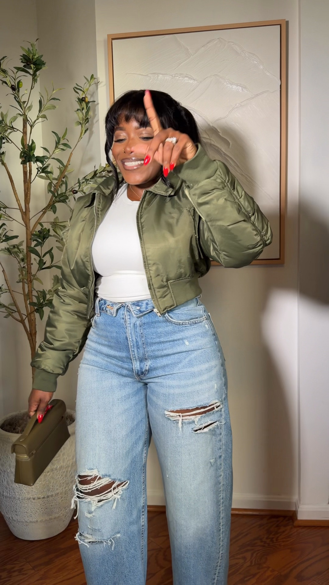 Basketball Outfit Inspo 🏀😝
Jeans are from Zara: I’m wearing size 6 ( I sized down) 
Ref number: 4730/214/407

#LTKPlusSize #LTKMidsize #LTKValentine